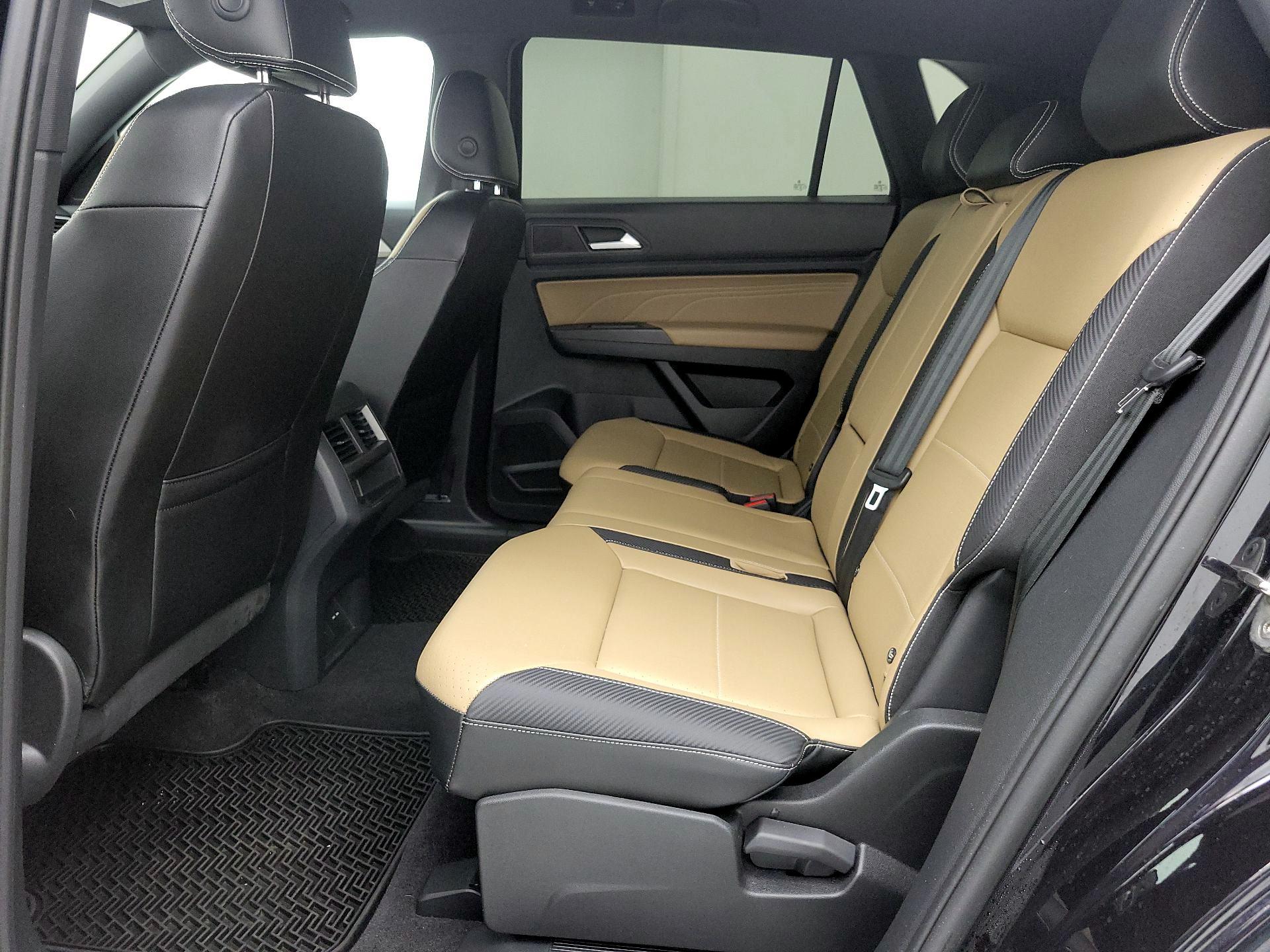 Thumbnail: 2022 Volkswagen Atlas - 19