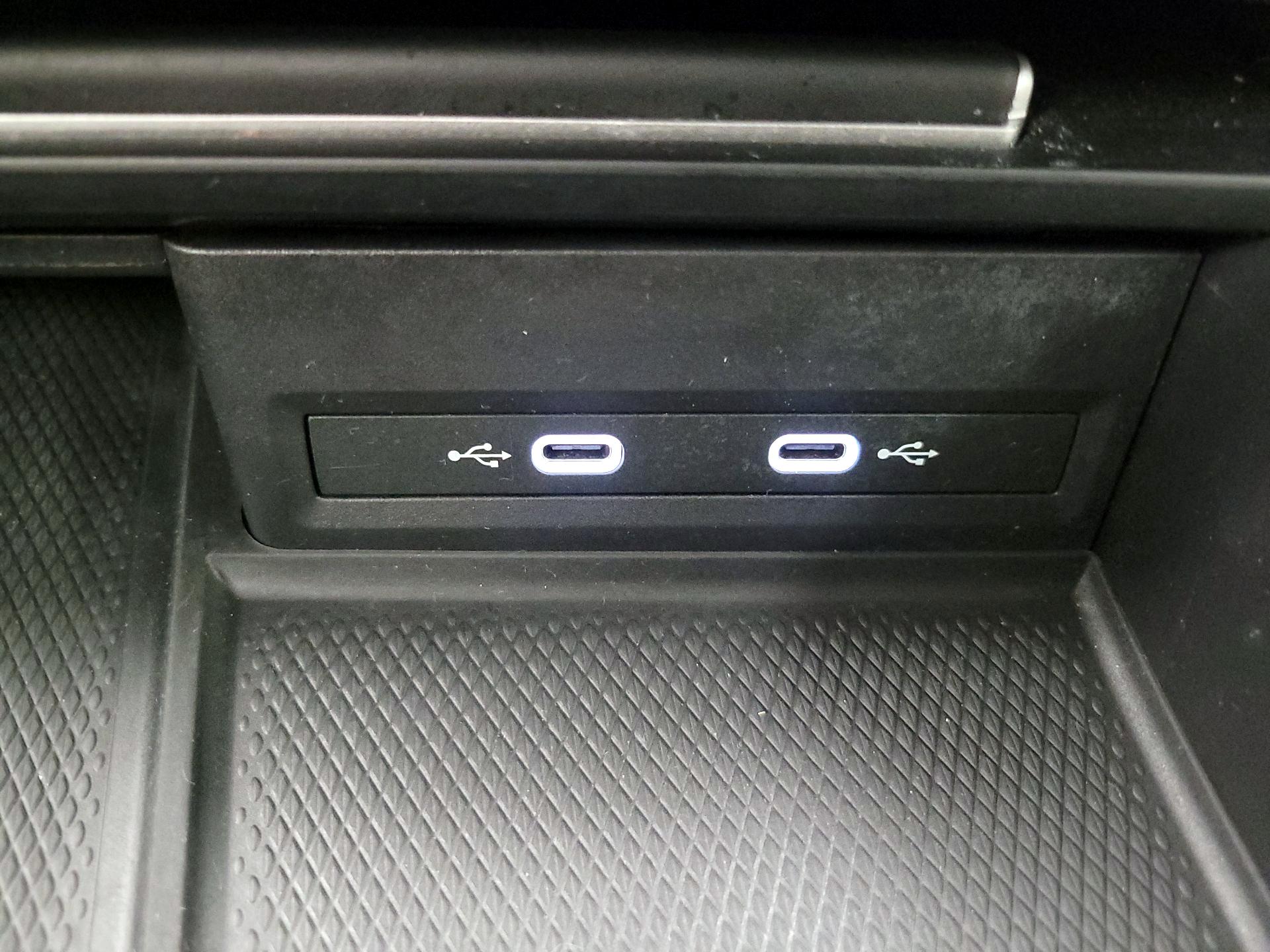 Thumbnail: 2024 Volkswagen Atlas - 18