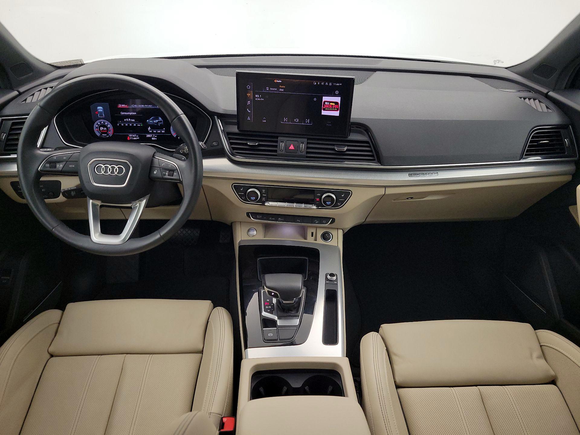 Thumbnail: 2023 Audi Q5 - 9