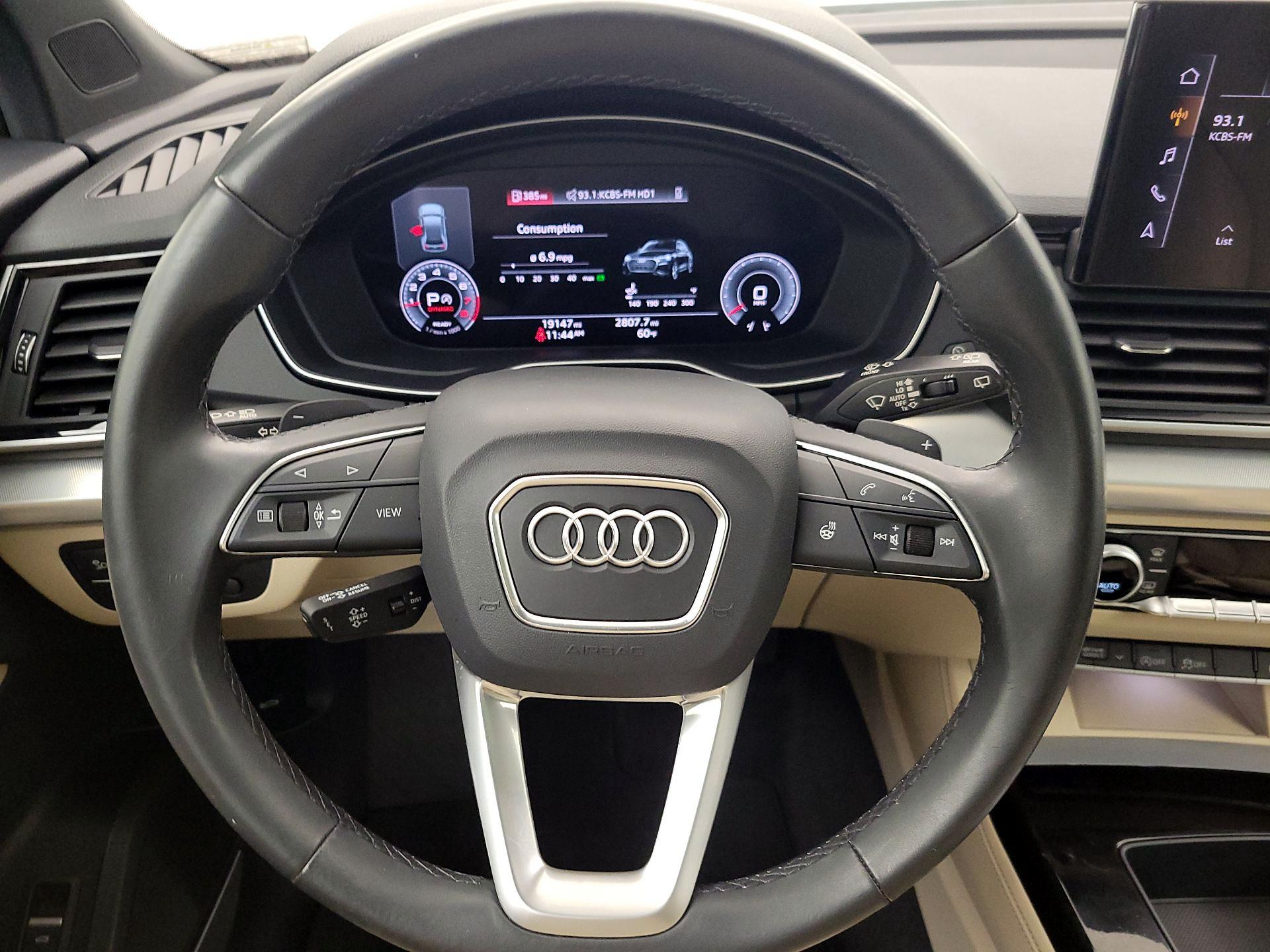 Thumbnail: 2023 Audi Q5 - 10