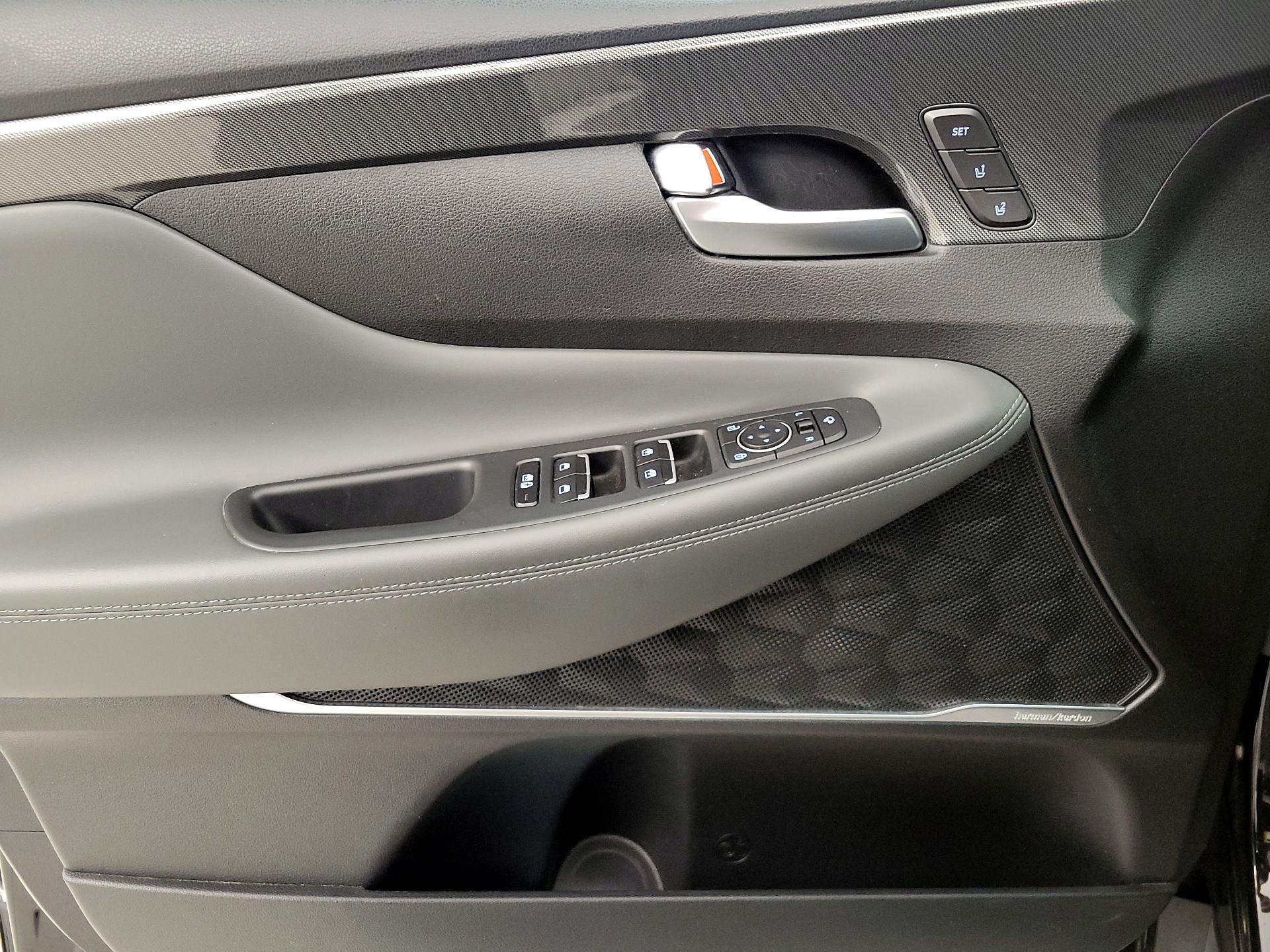 Thumbnail: 2021 Hyundai Santa Fe - 12