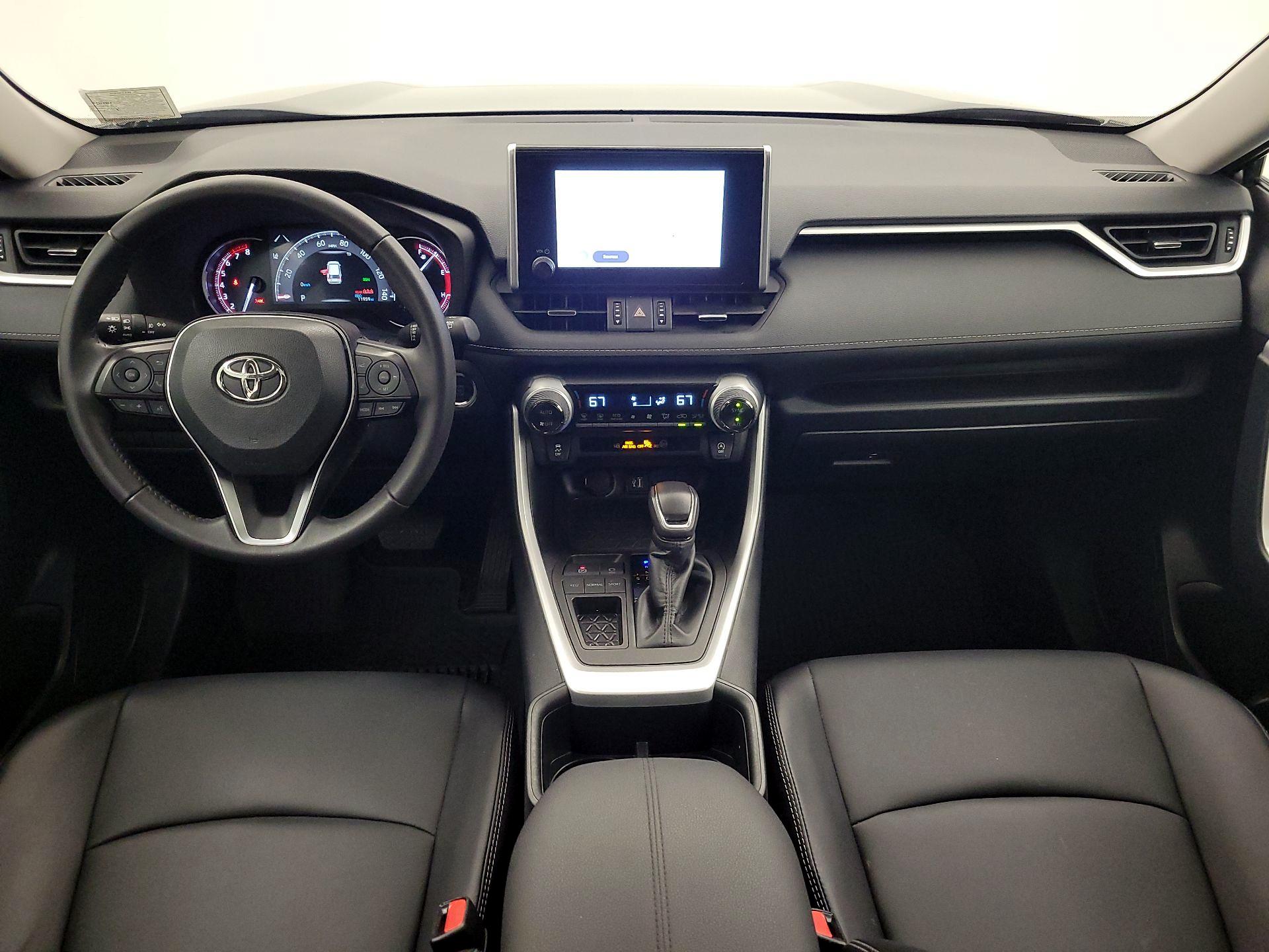 Thumbnail: 2025 Toyota RAV4 - 9