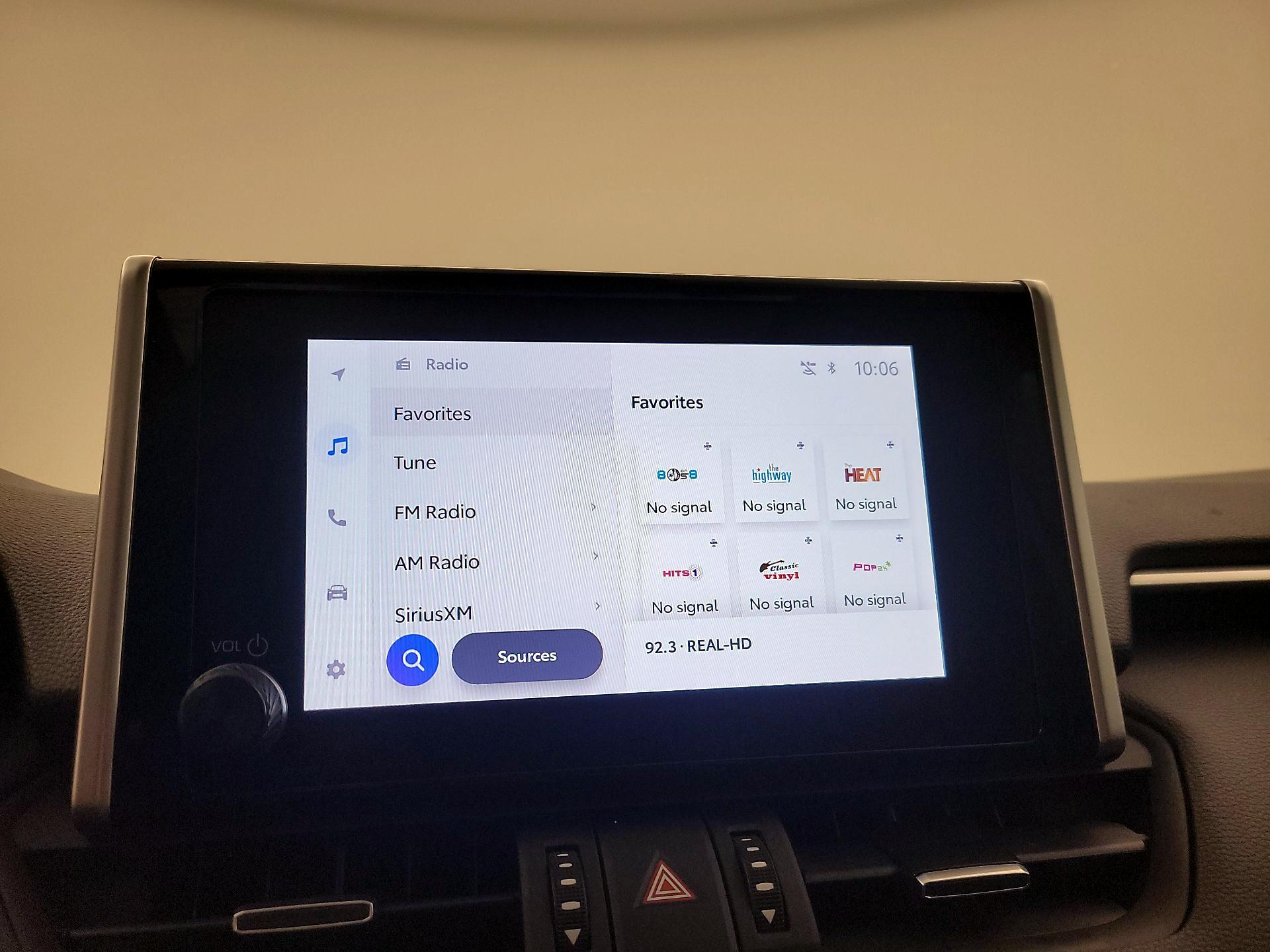 Thumbnail: 2025 Toyota RAV4 - 15