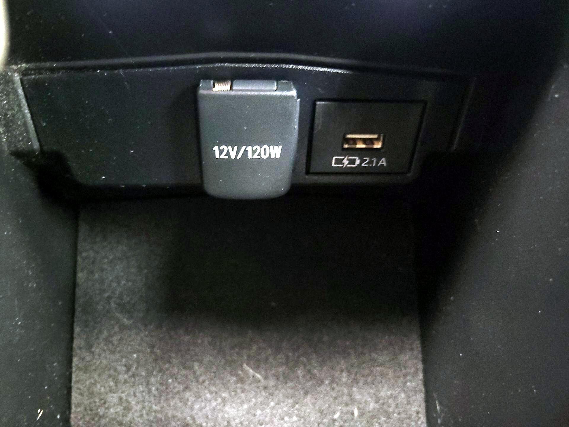 Thumbnail: 2021 Toyota Corolla - 18