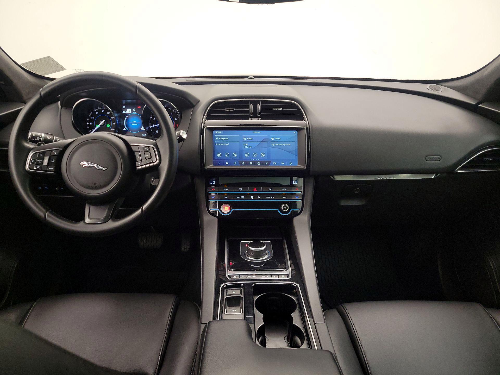 Thumbnail: 2020 Jaguar F-Pace - 9