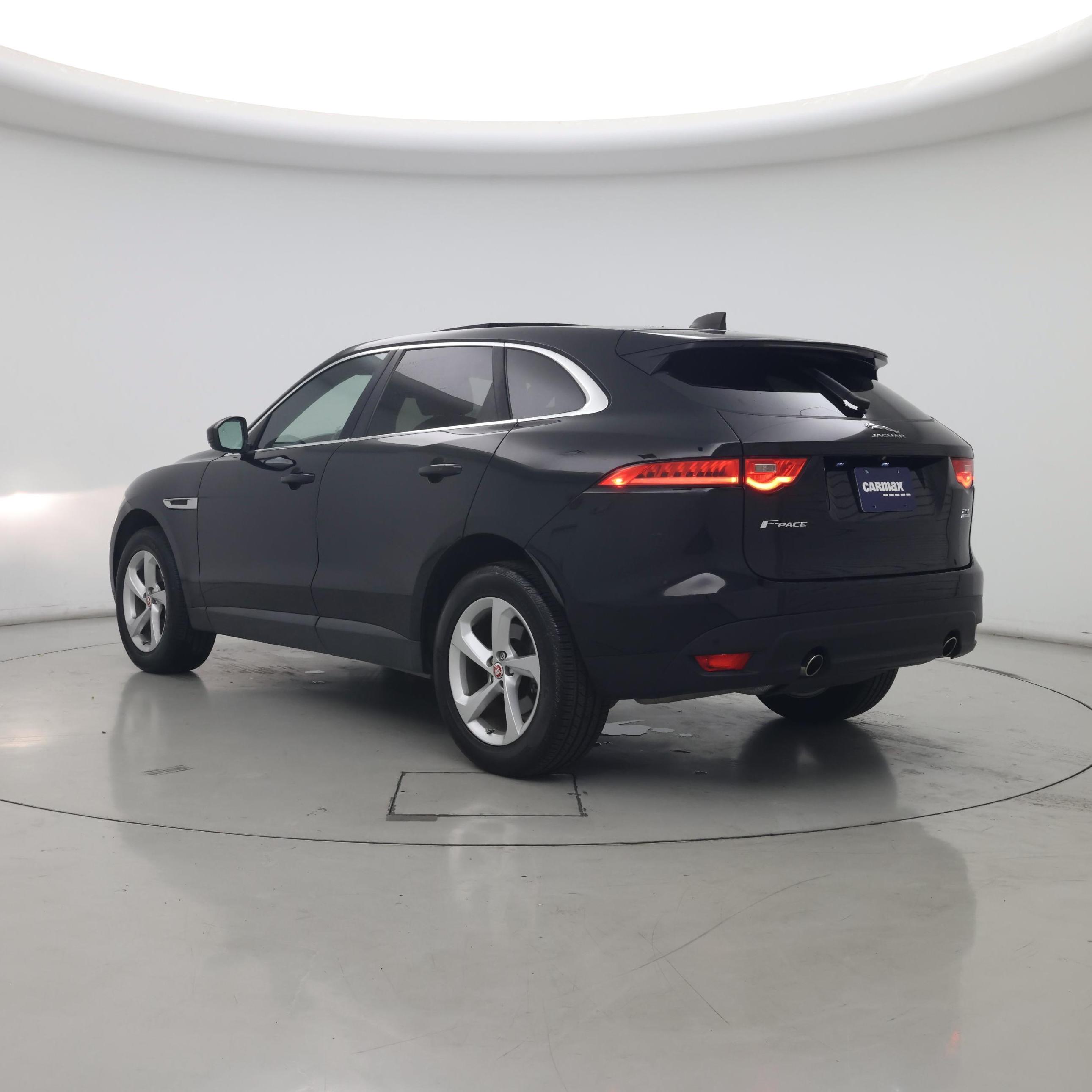 Thumbnail: 2020 Jaguar F-Pace - 2