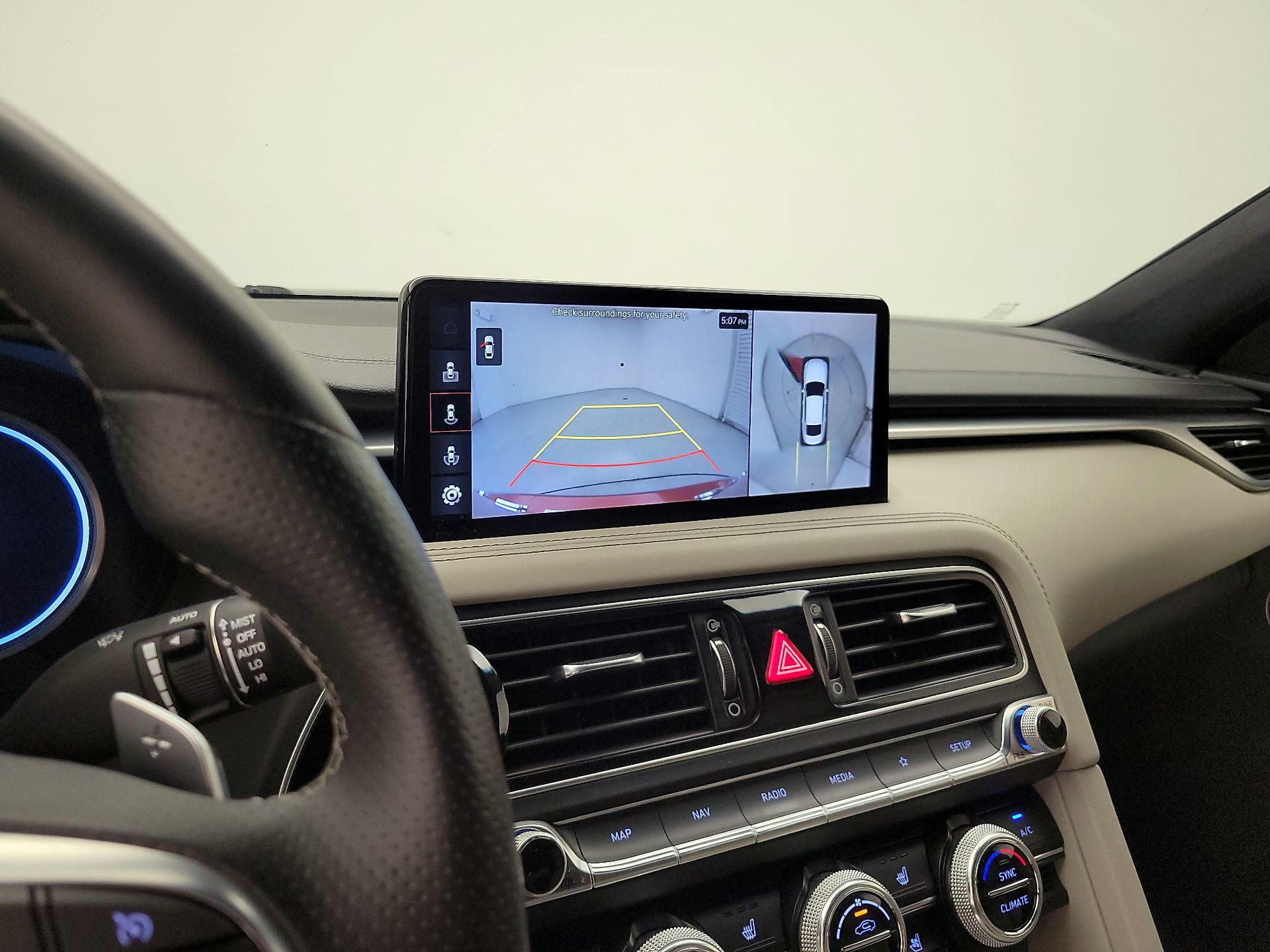 Thumbnail: 2022 Genesis G70 - 14