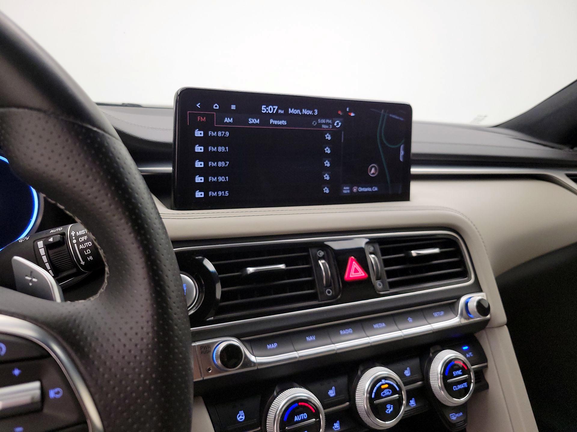 Thumbnail: 2022 Genesis G70 - 15