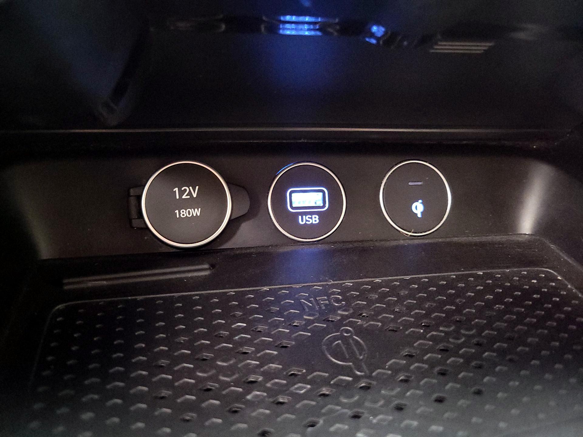 Thumbnail: 2022 Genesis G70 - 18