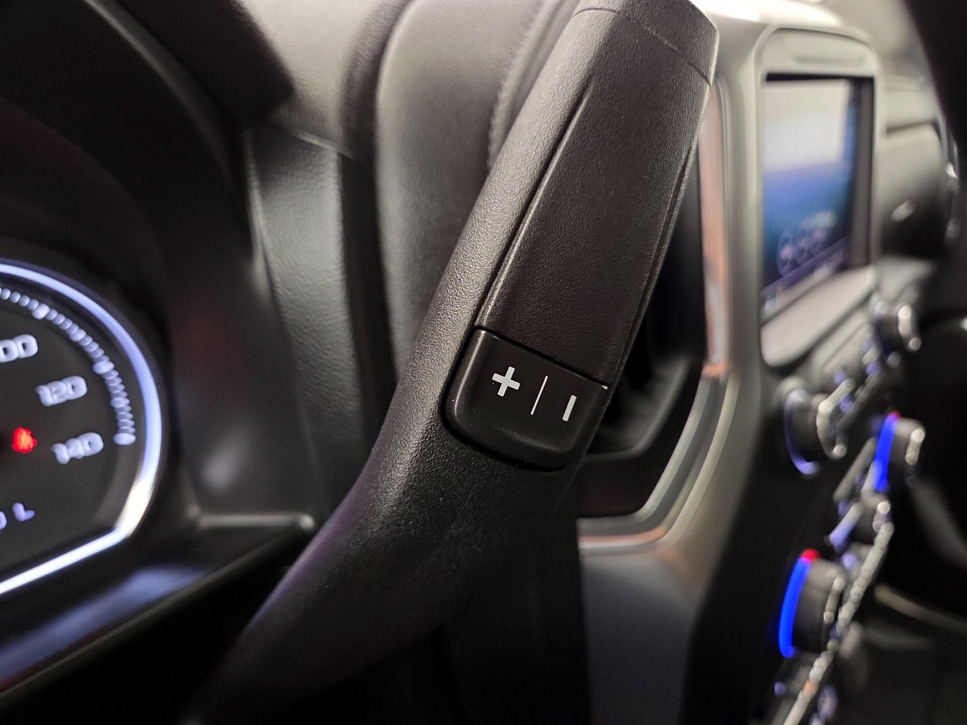 Thumbnail: 2020 Chevrolet Silverado 1500 - 17