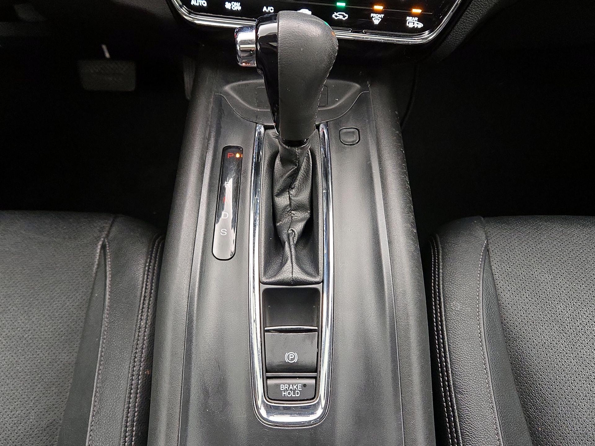 Thumbnail: 2022 Honda HR-V - 17