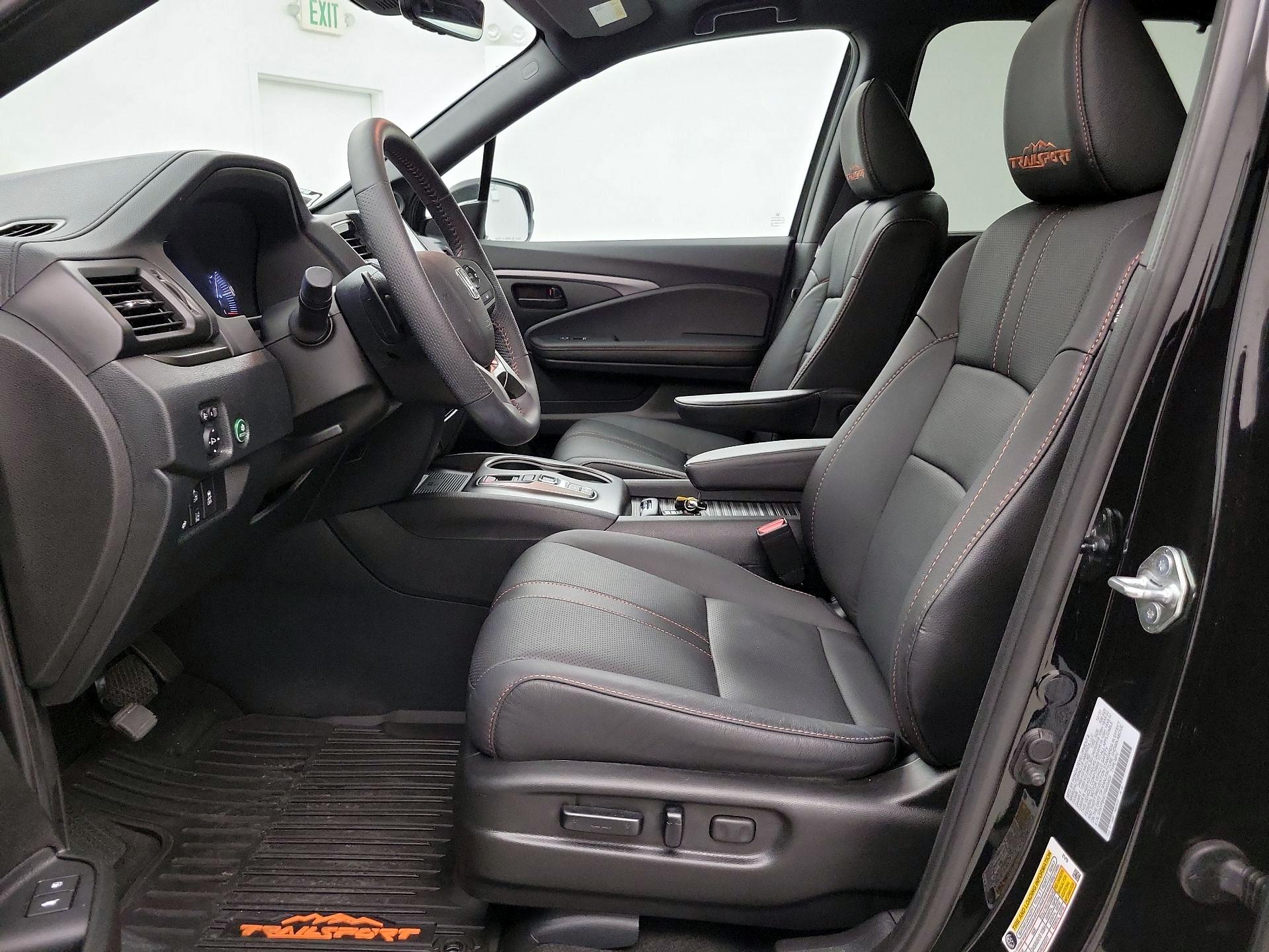 Thumbnail: 2023 Honda Passport - 11