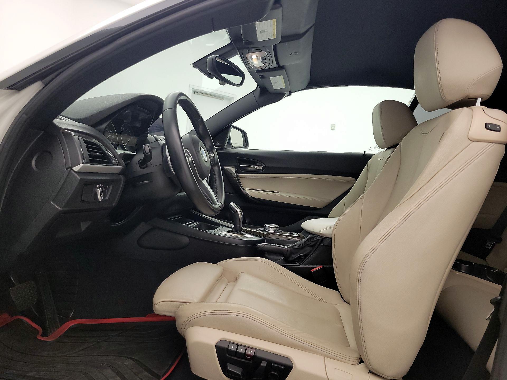 Thumbnail: 2015 BMW 2 Series - 11