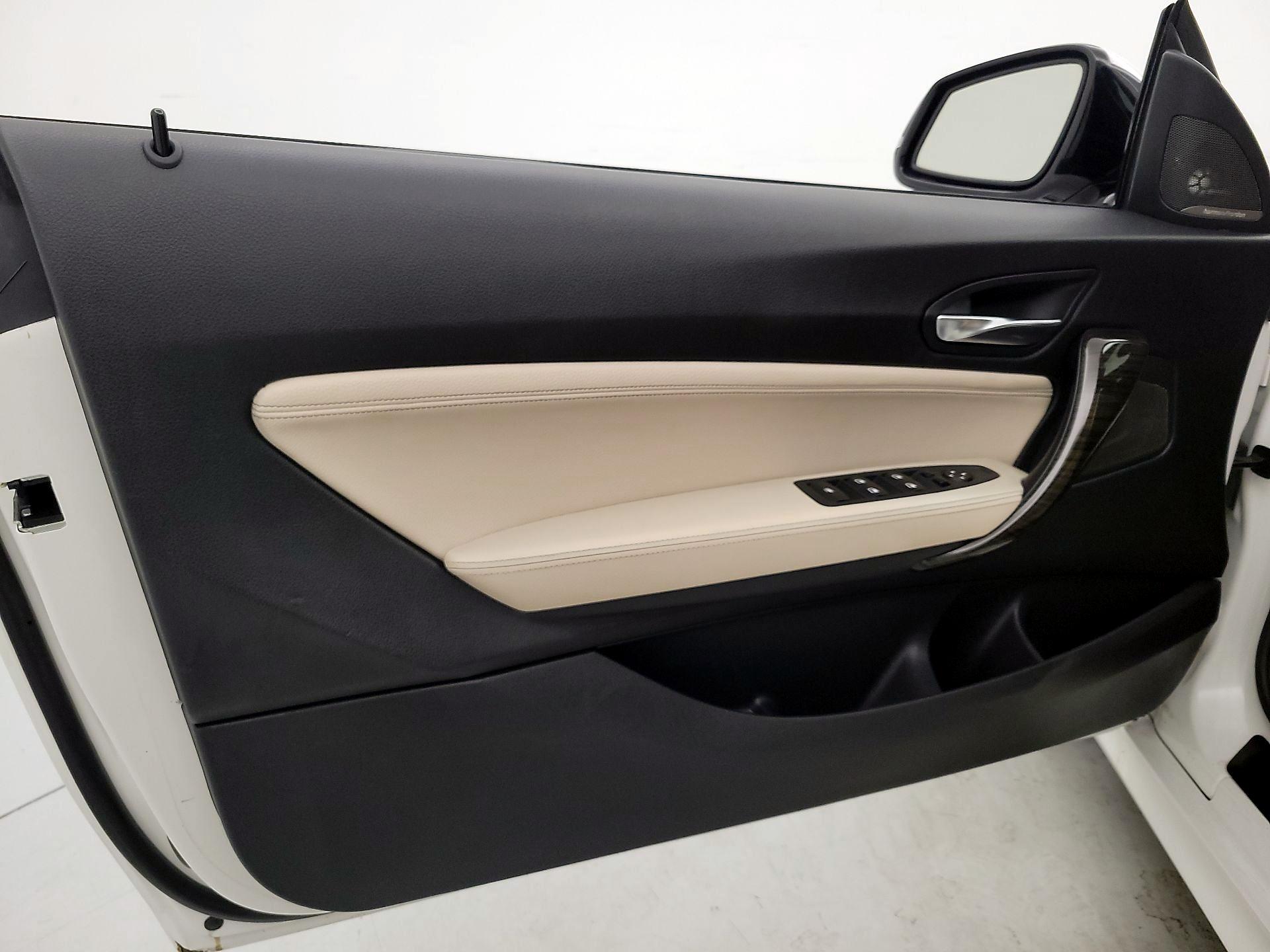 Thumbnail: 2015 BMW 2 Series - 12