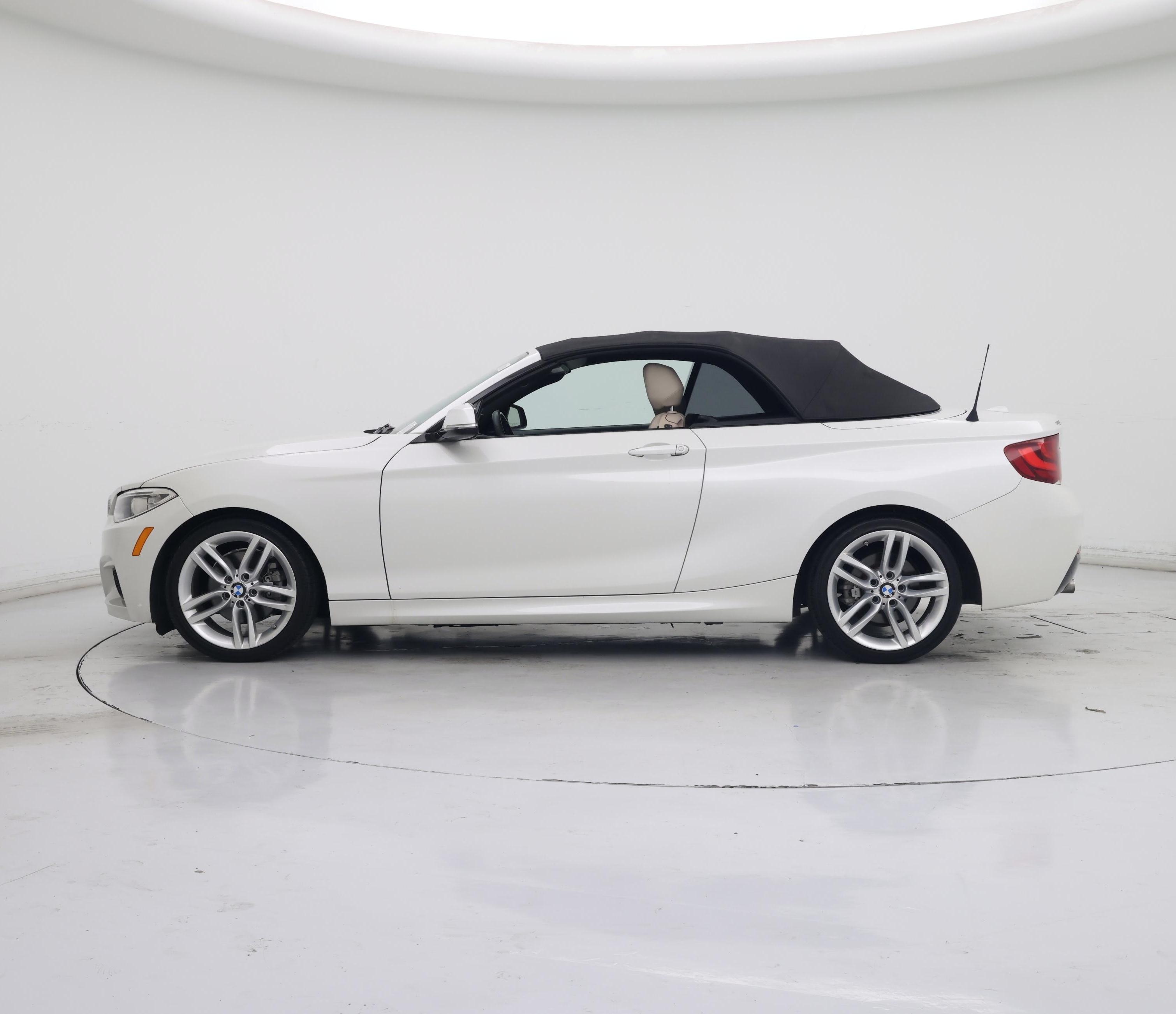 Thumbnail: 2015 BMW 2 Series - 3