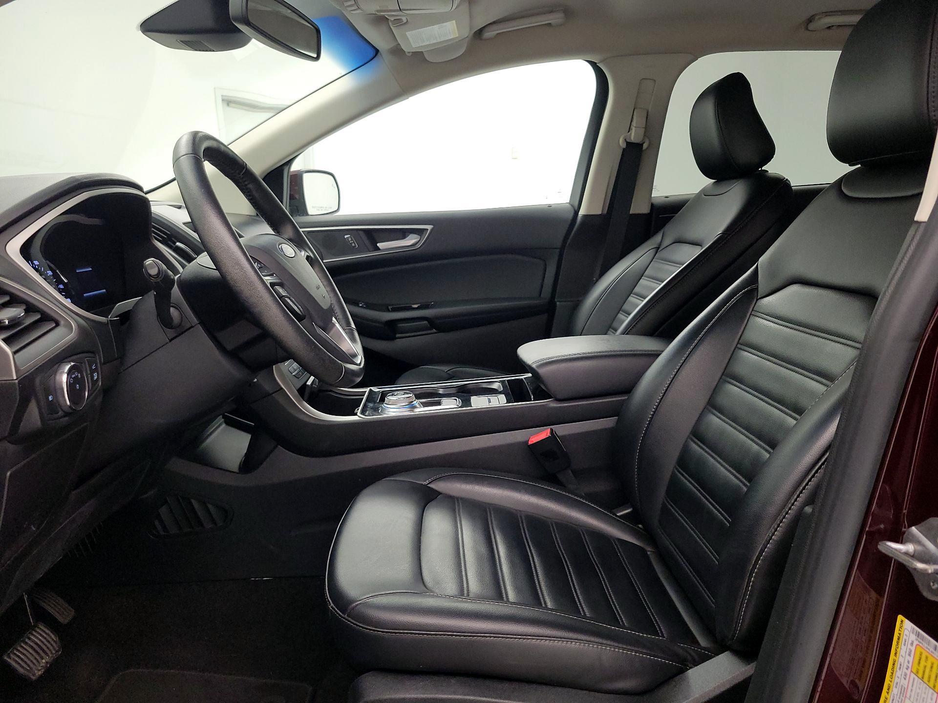 Thumbnail: 2020 Ford Edge - 11