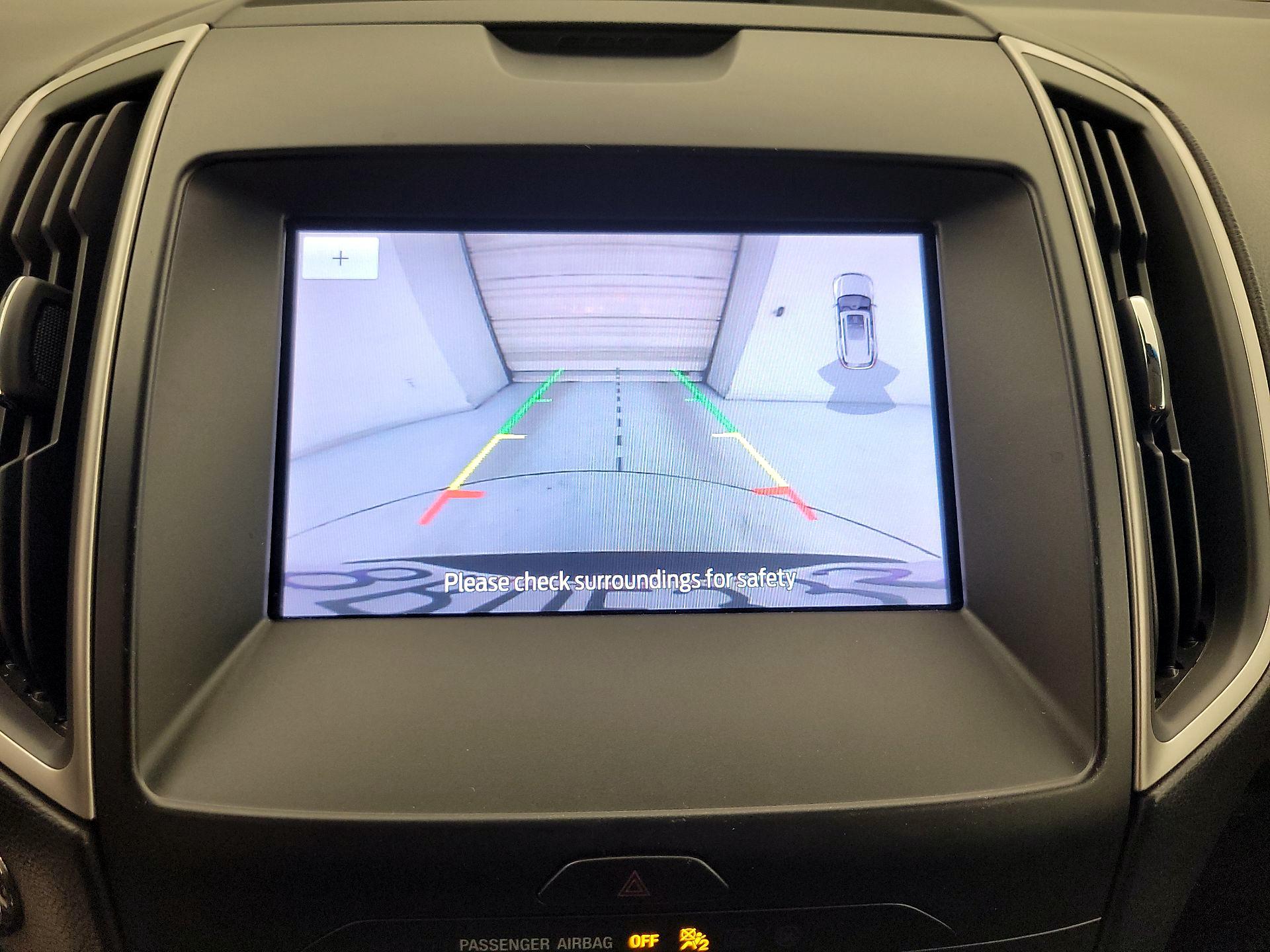 Thumbnail: 2020 Ford Edge - 15