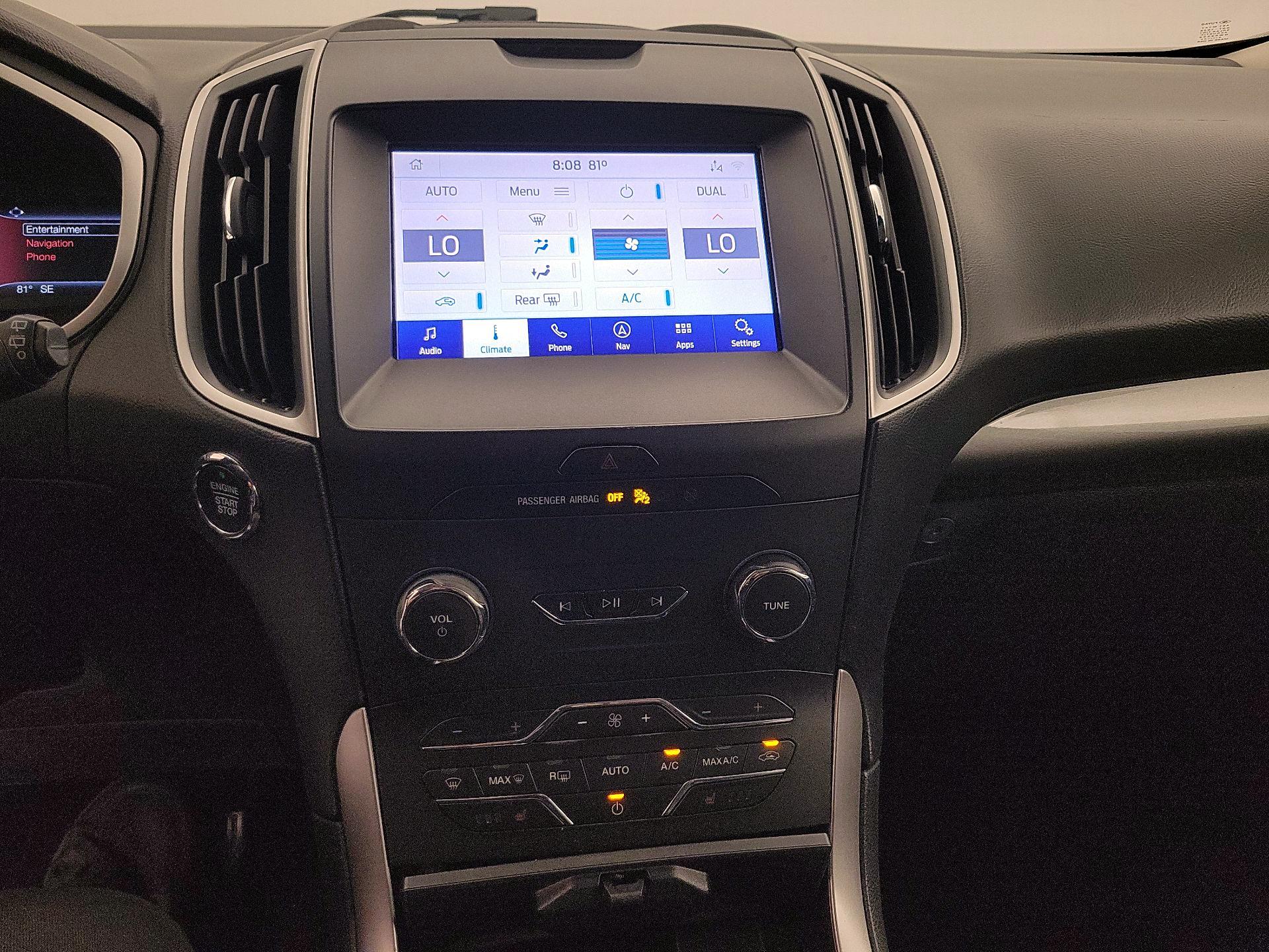 Thumbnail: 2020 Ford Edge - 17