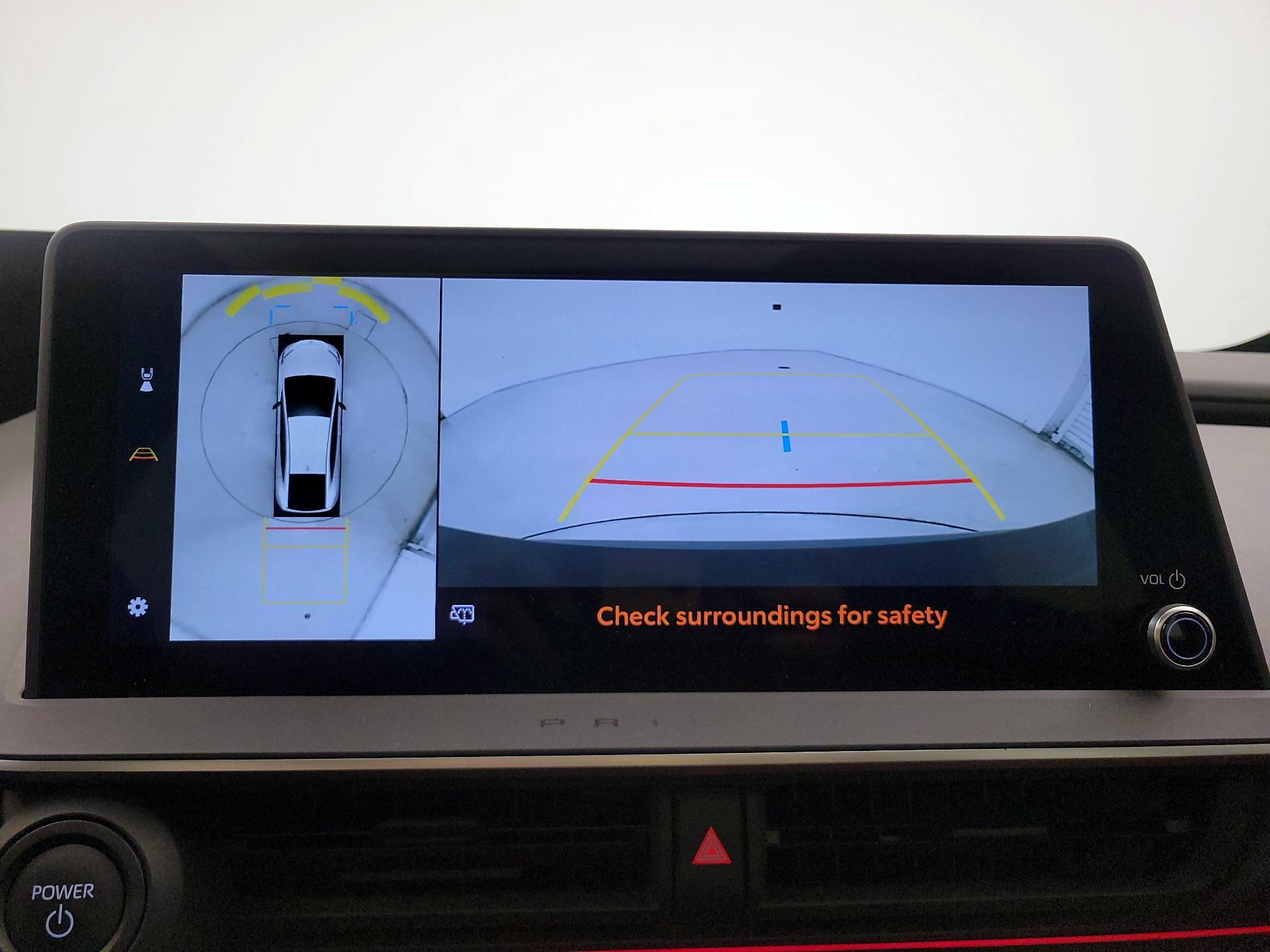 Thumbnail: 2024 Toyota Prius Prime - 15