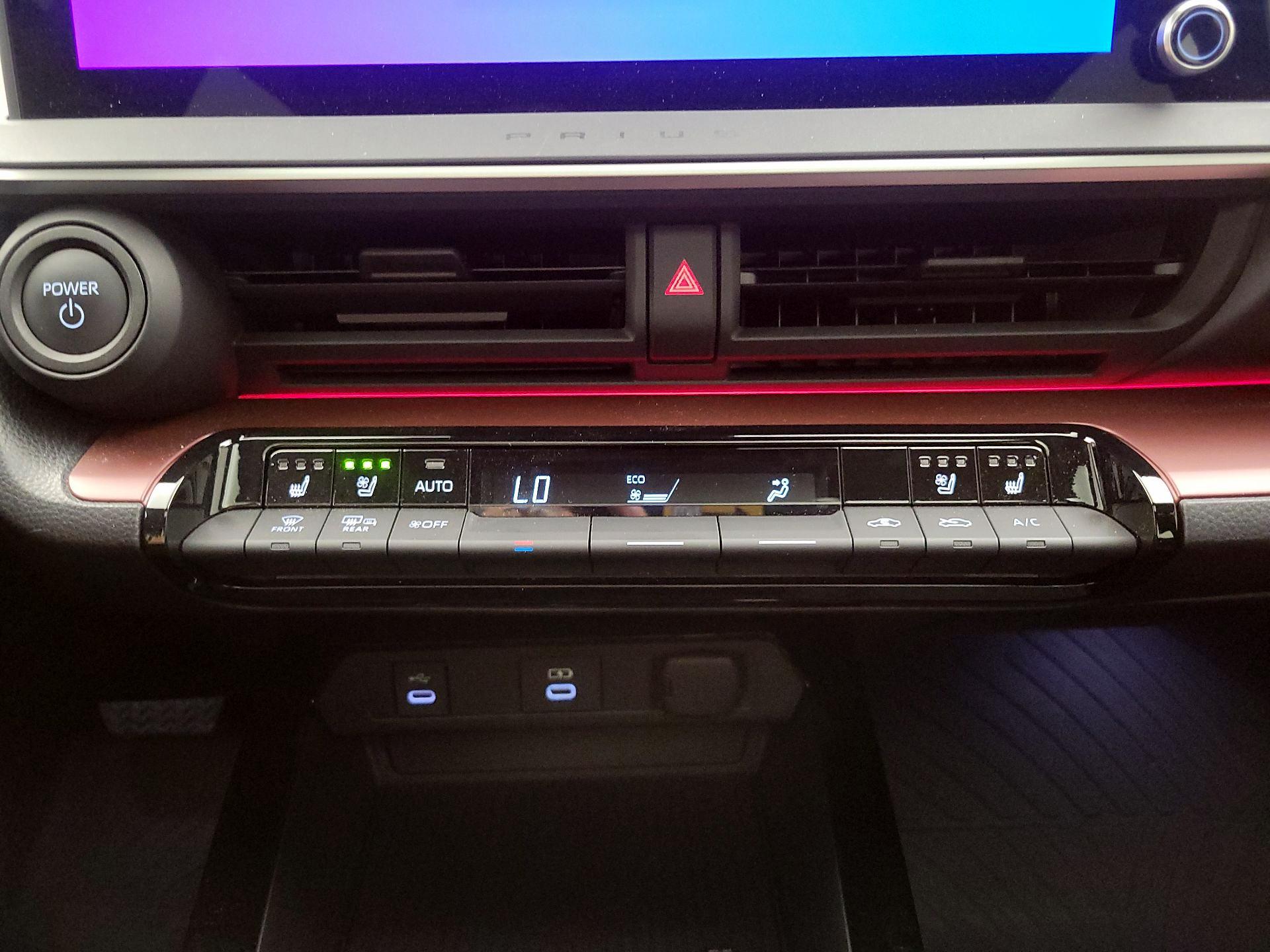 Thumbnail: 2024 Toyota Prius Prime - 17