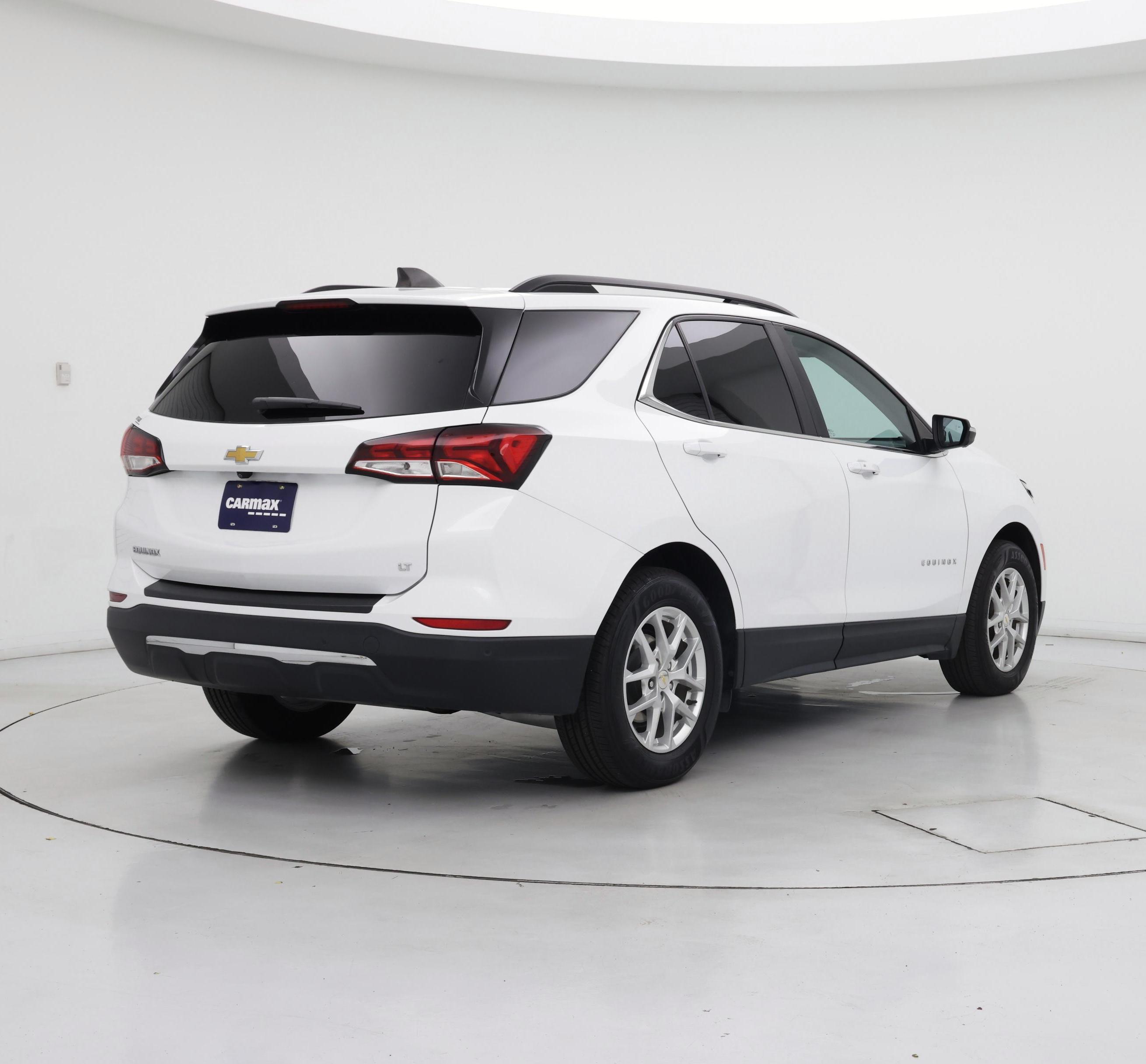 Thumbnail: 2022 Chevrolet Equinox - 8