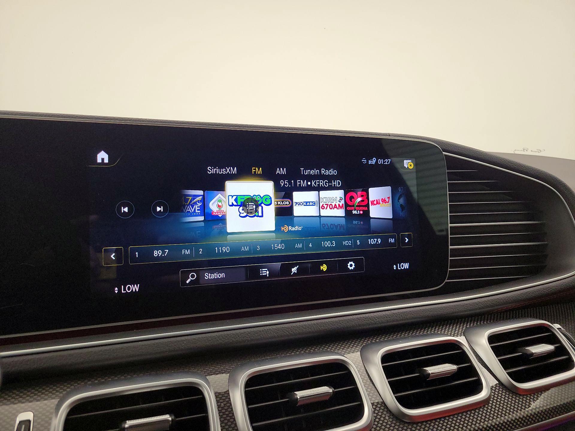 Thumbnail: 2023 Mercedes-Benz GLE - 16