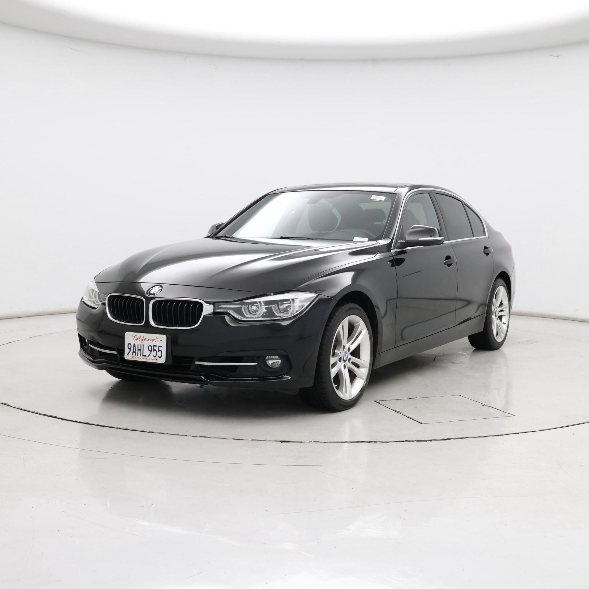 Thumbnail: 2018 BMW 3 Series - 4