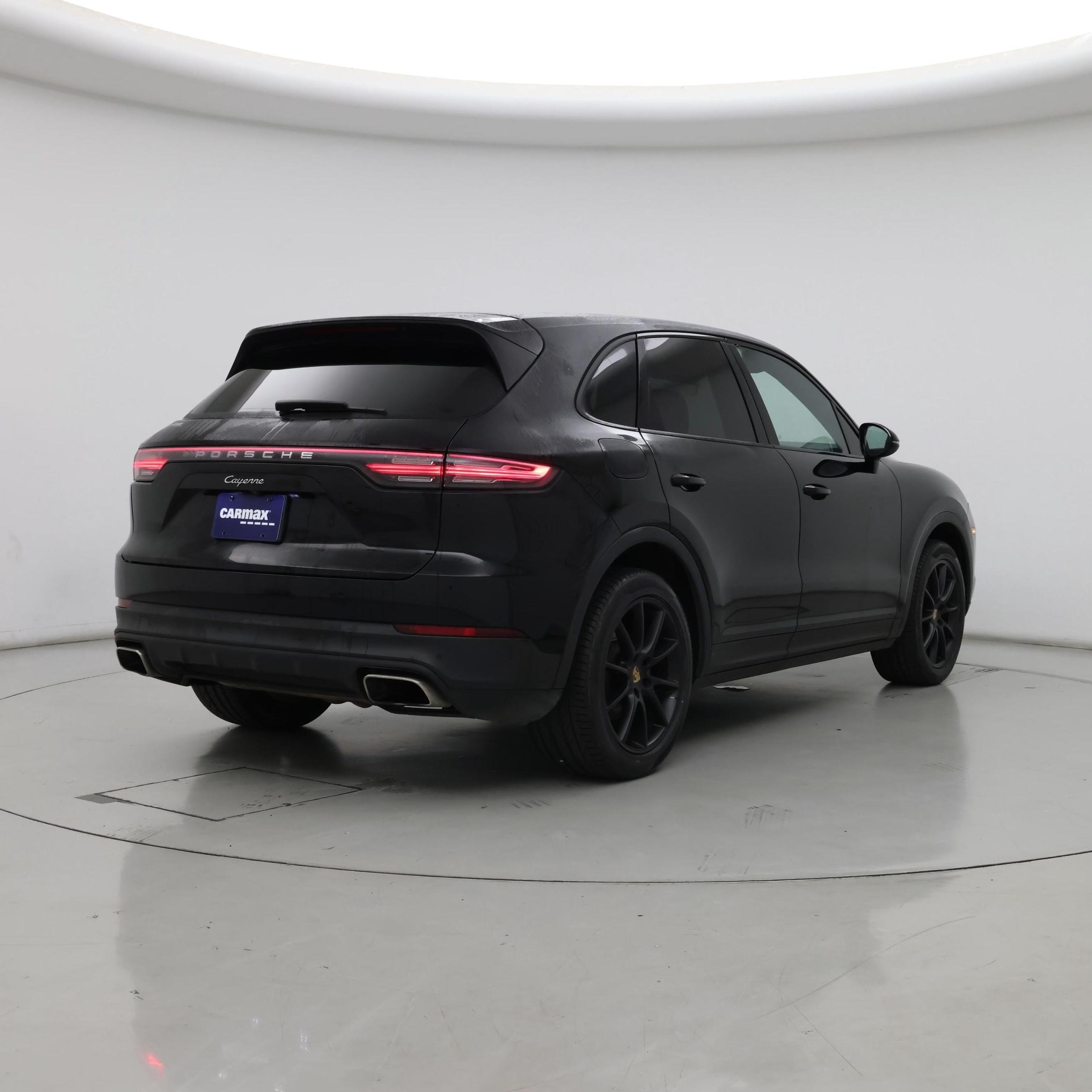 Thumbnail: 2022 Porsche Cayenne - 8