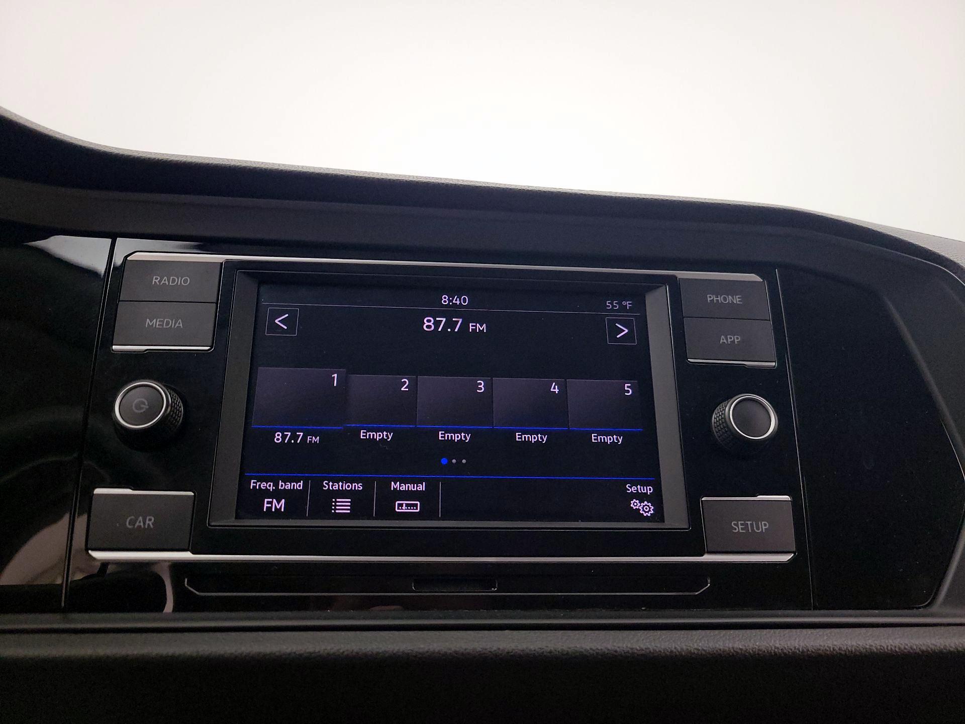 Thumbnail: 2019 Volkswagen Jetta - 15