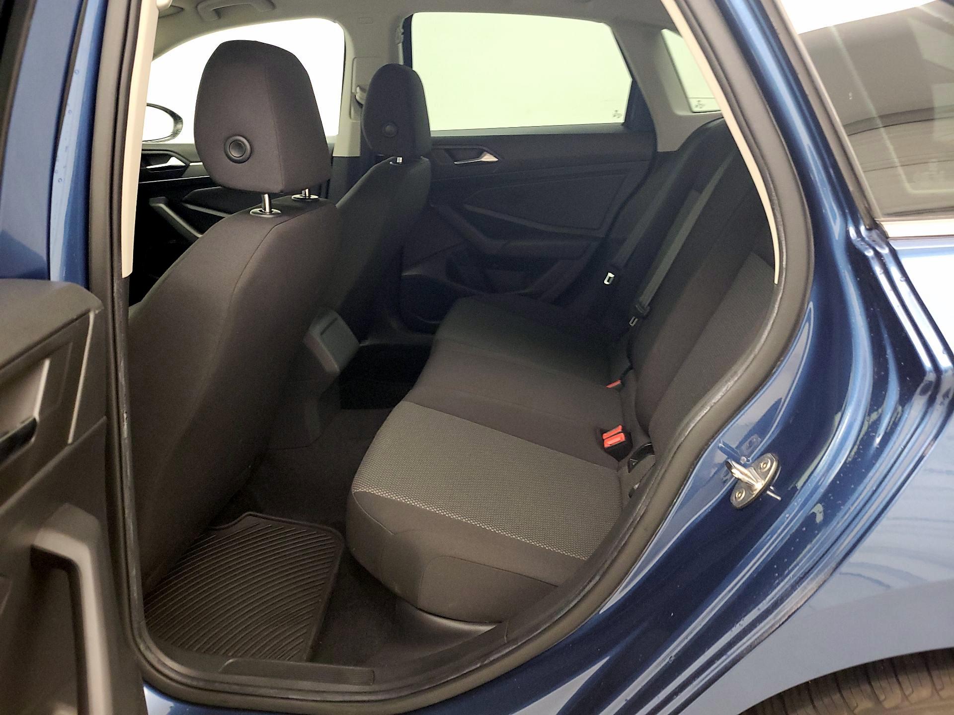 Thumbnail: 2019 Volkswagen Jetta - 19