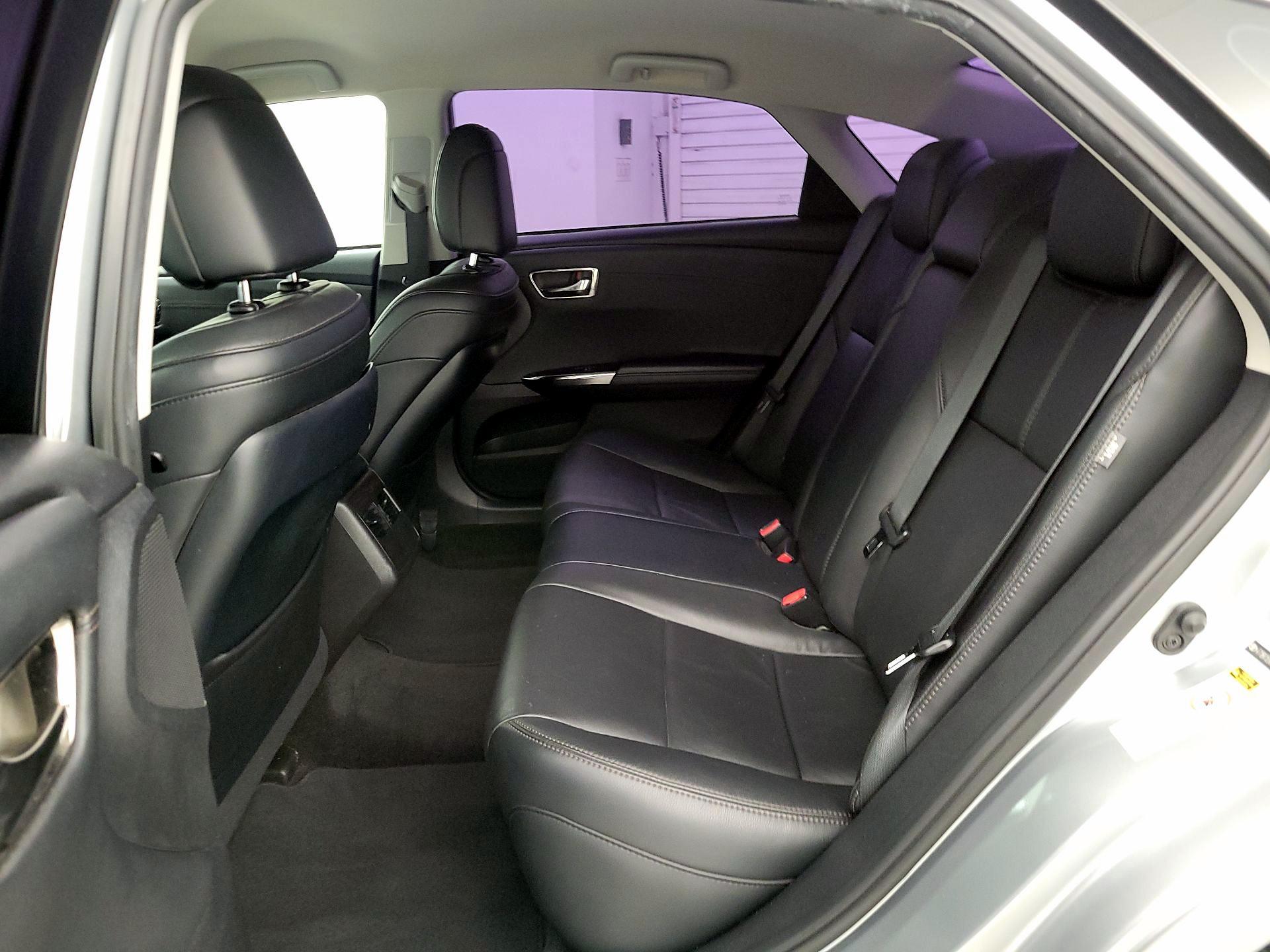 Thumbnail: 2015 Toyota Avalon - 19