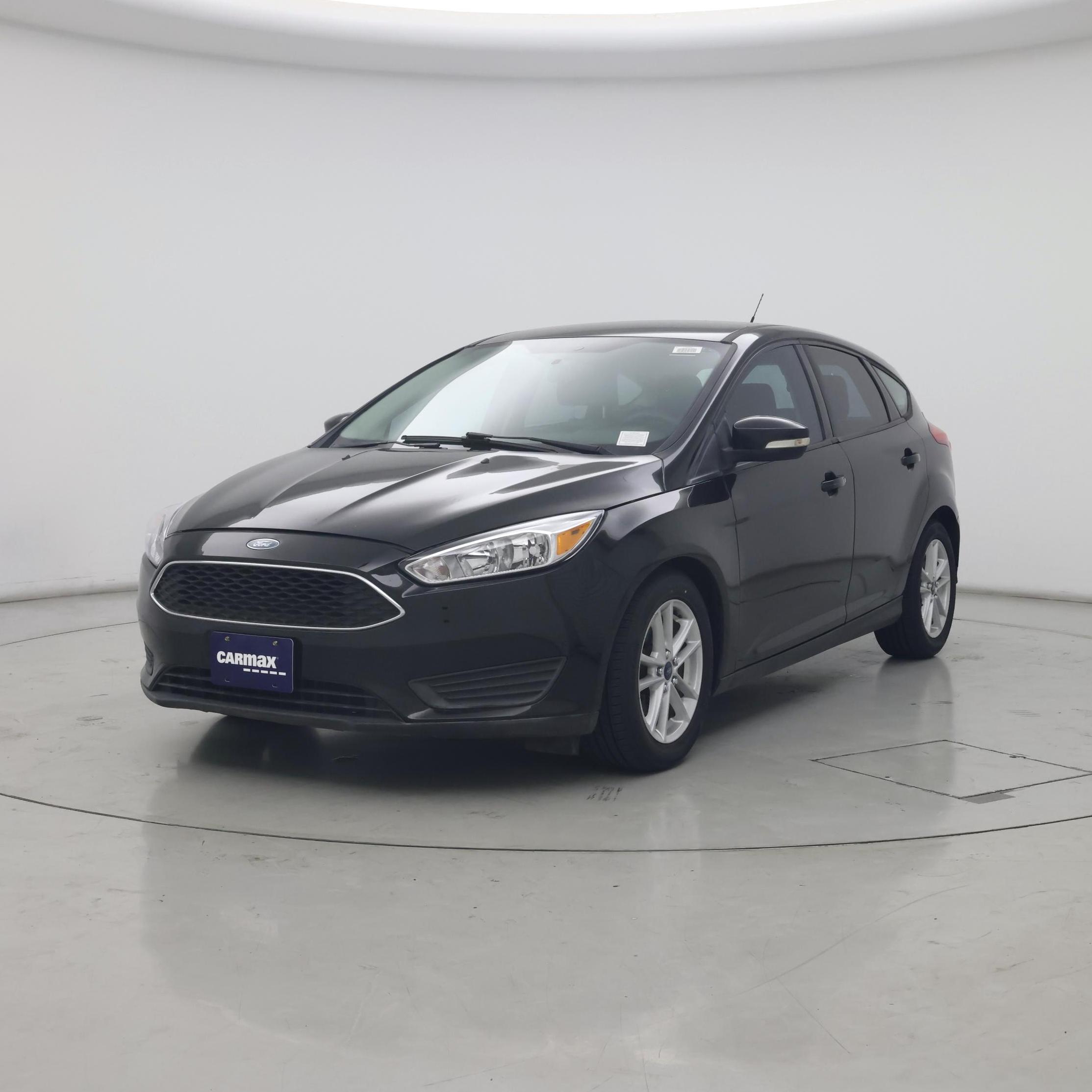 Thumbnail: 2015 Ford Focus - 4