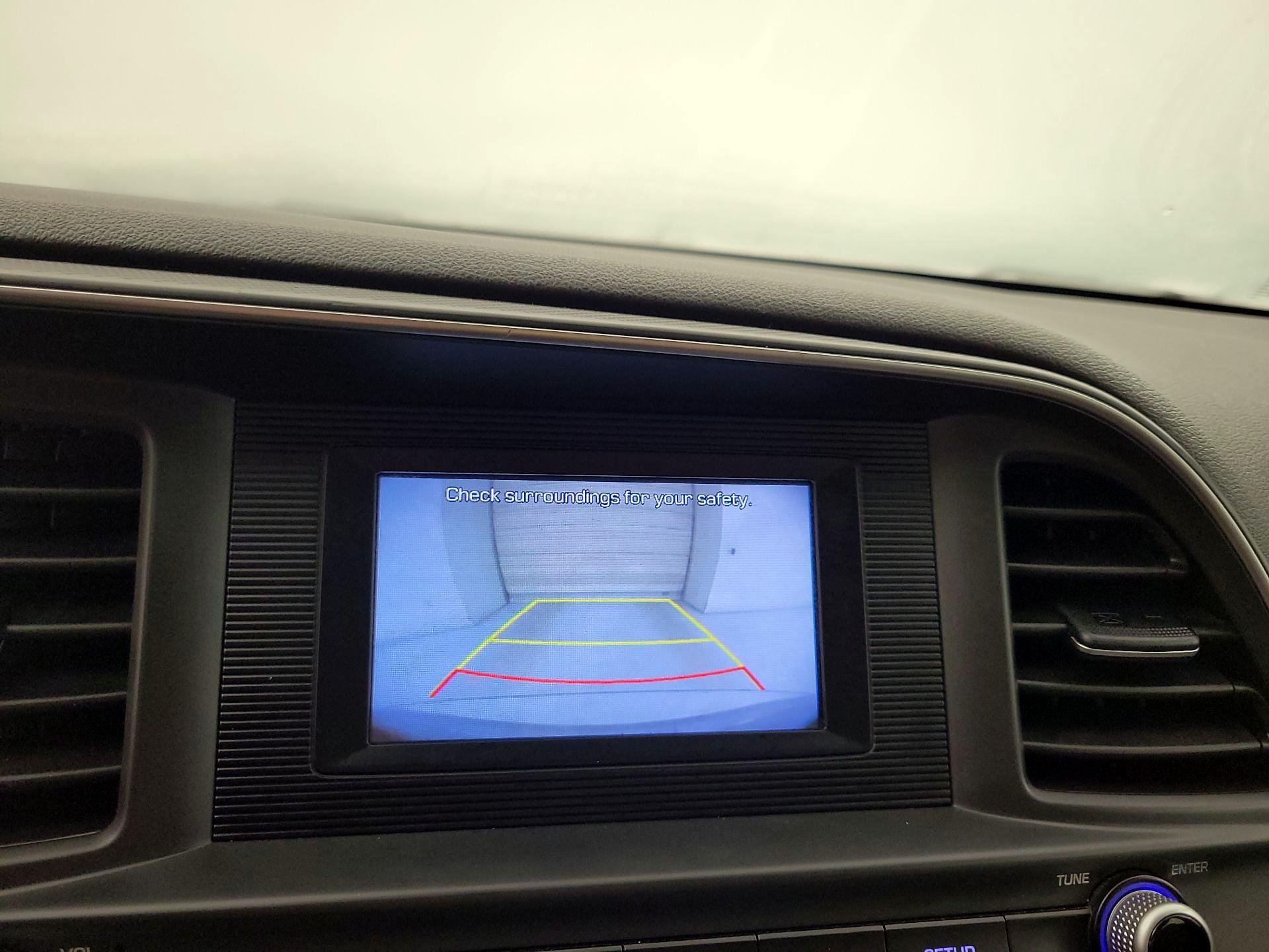 Thumbnail: 2019 Hyundai Elantra - 14