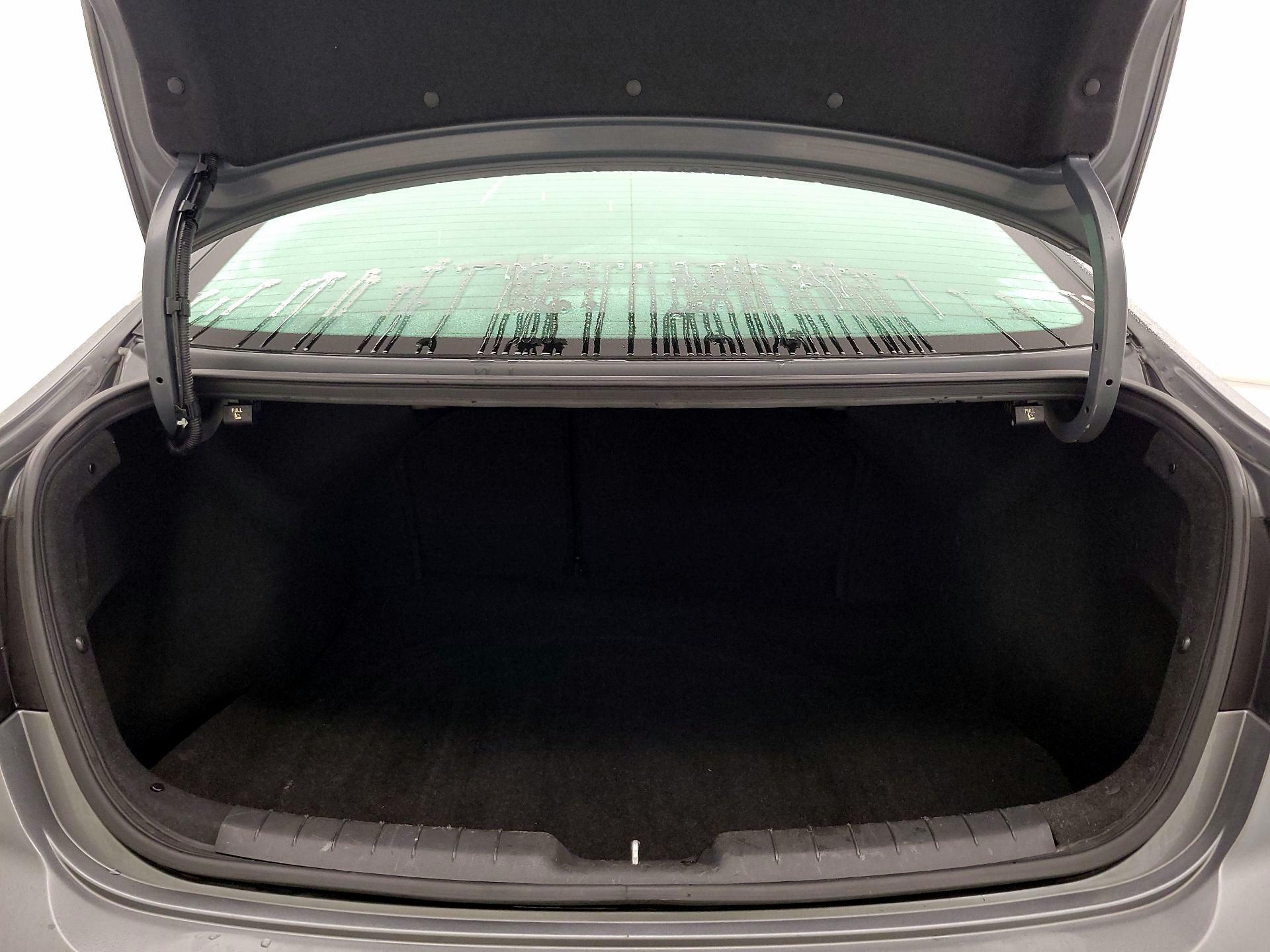 Thumbnail: 2019 Hyundai Elantra - 20