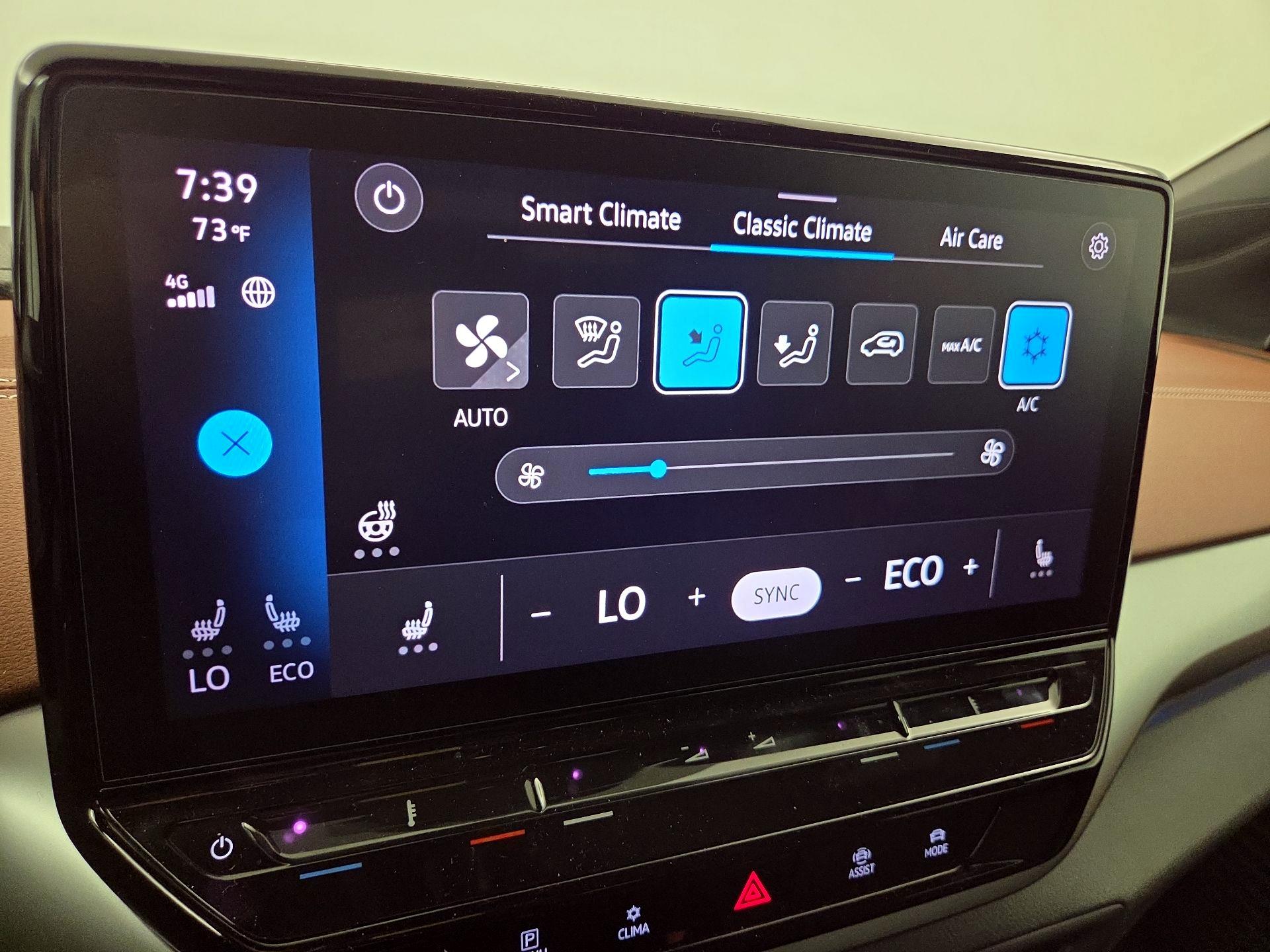 Thumbnail: 2022 Volkswagen ID.4 - 17