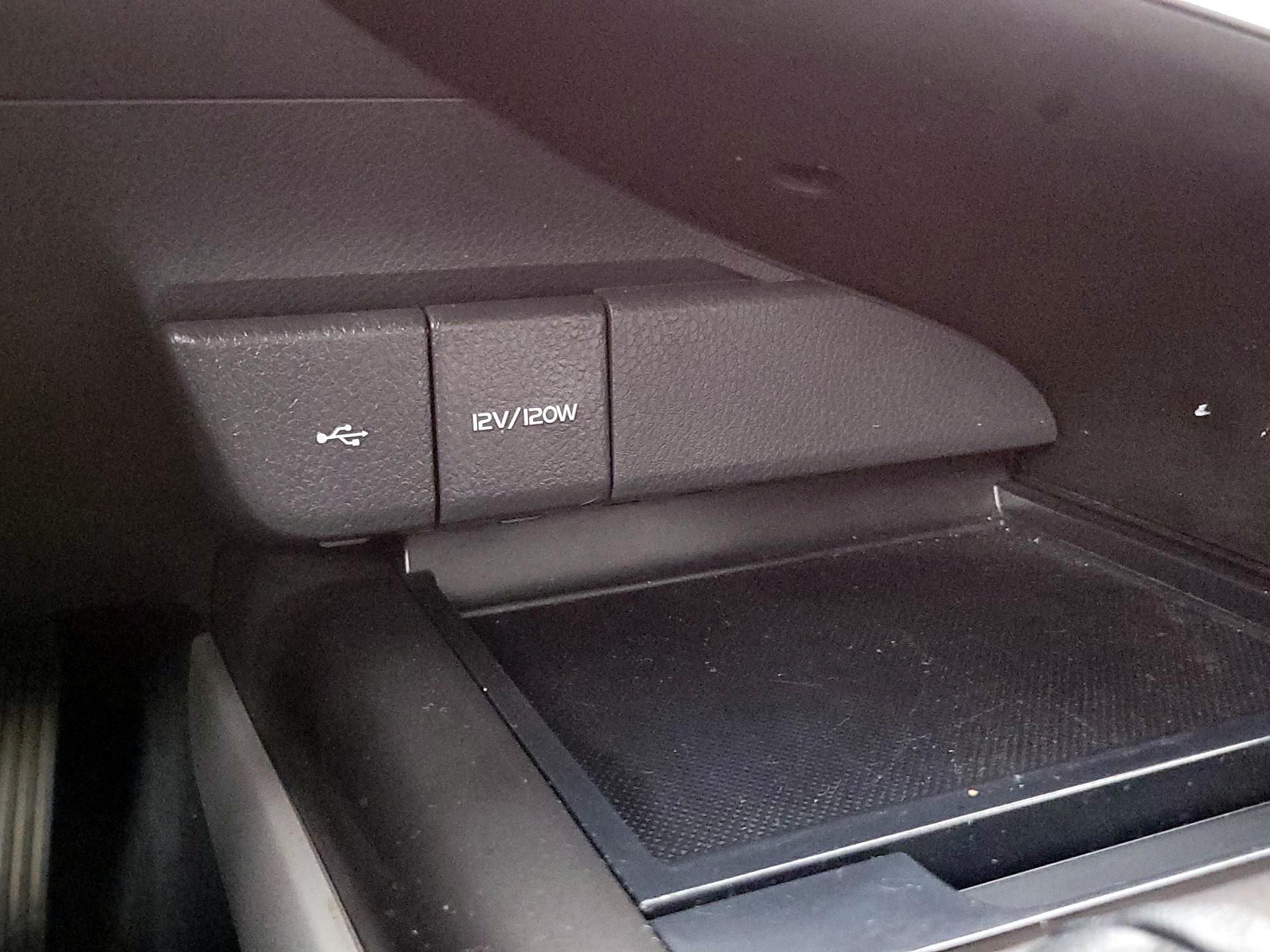 Thumbnail: 2022 Toyota Camry - 19