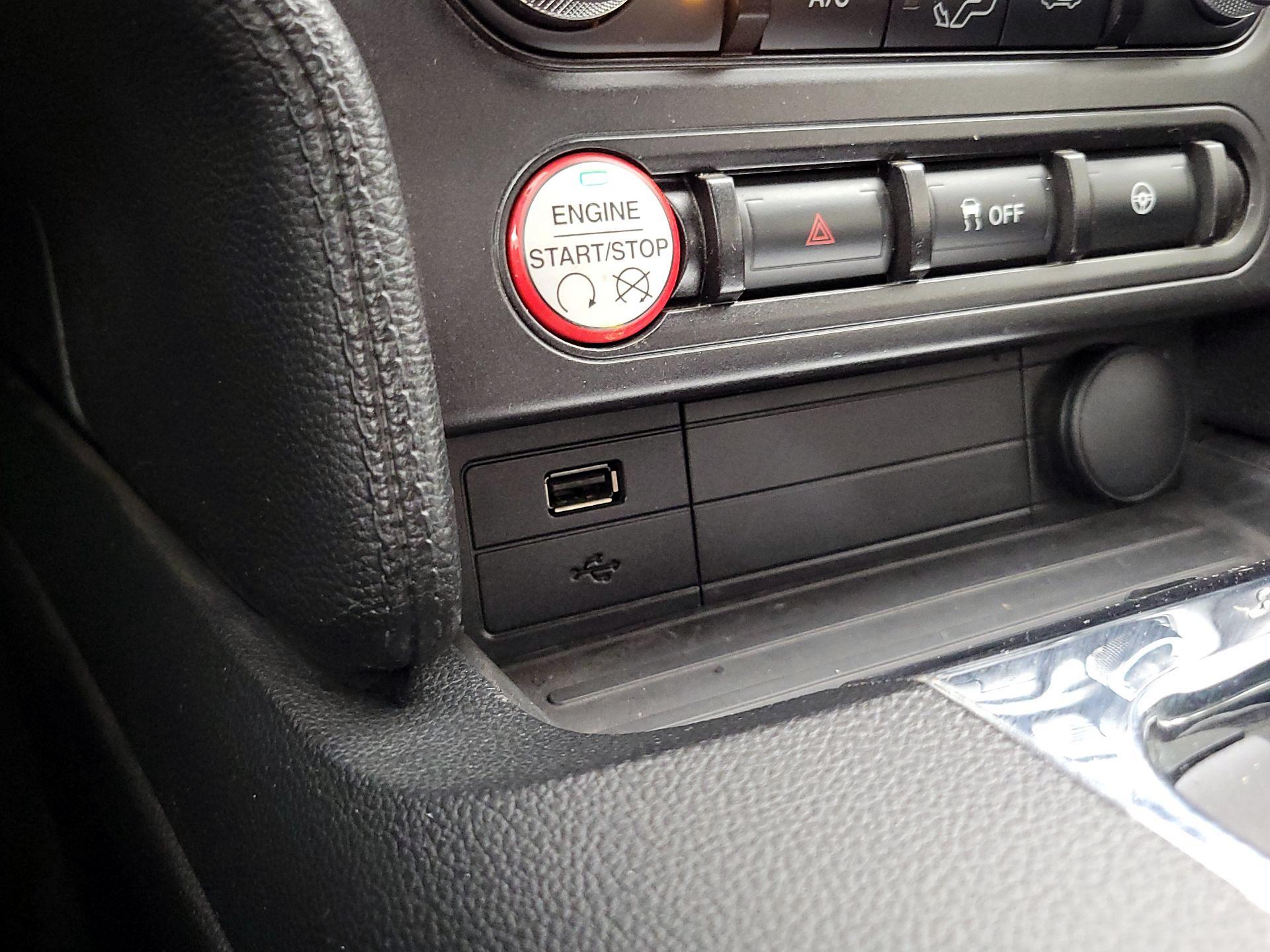 Thumbnail: 2016 Ford Mustang - 18