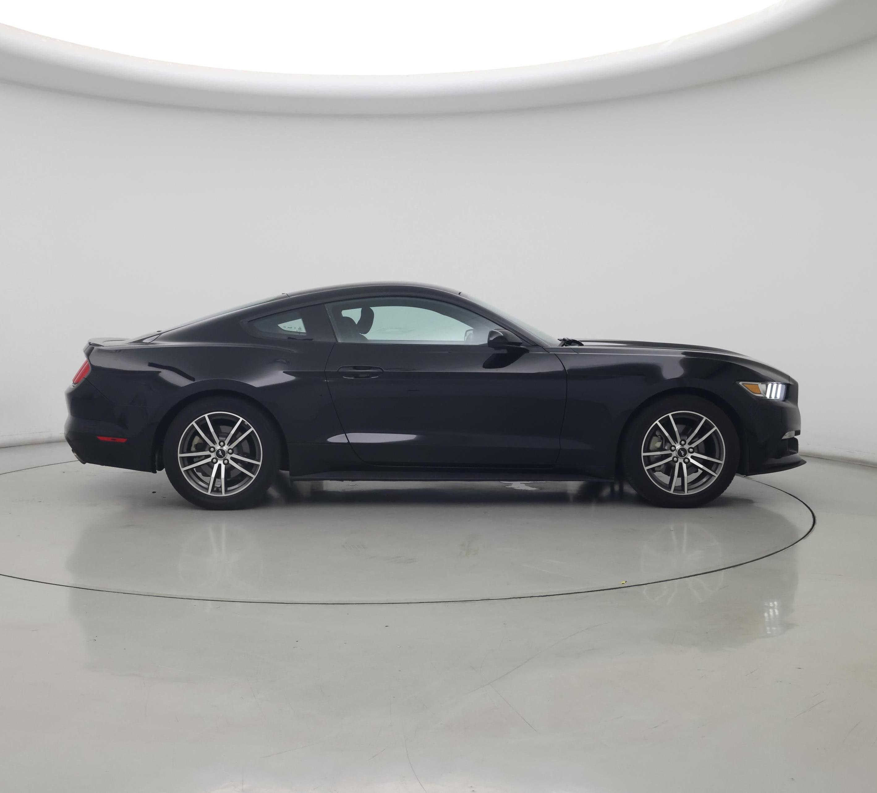 Thumbnail: 2016 Ford Mustang - 7