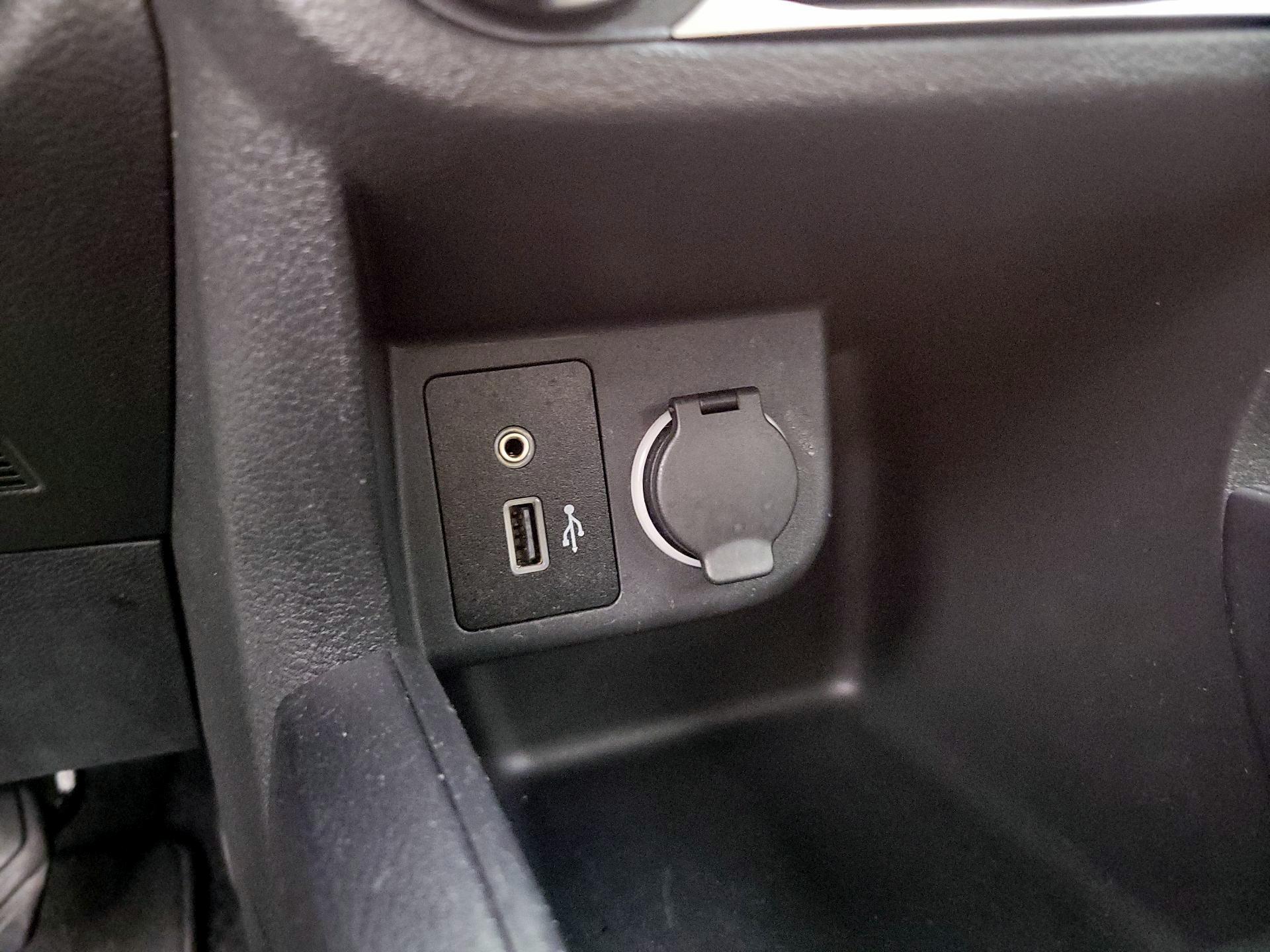 Thumbnail: 2024 Nissan Kicks - 18