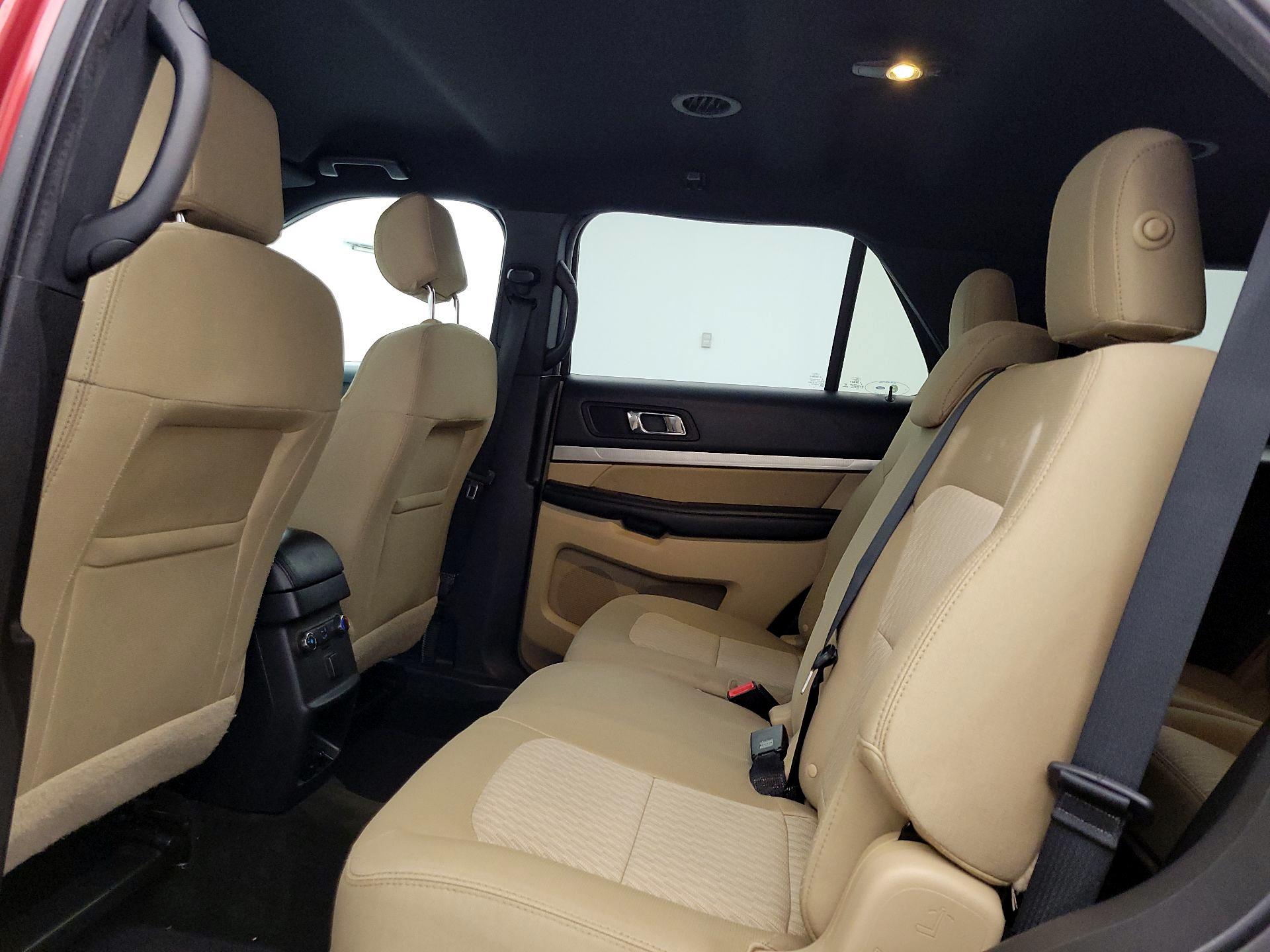 Thumbnail: 2016 Ford Explorer - 19