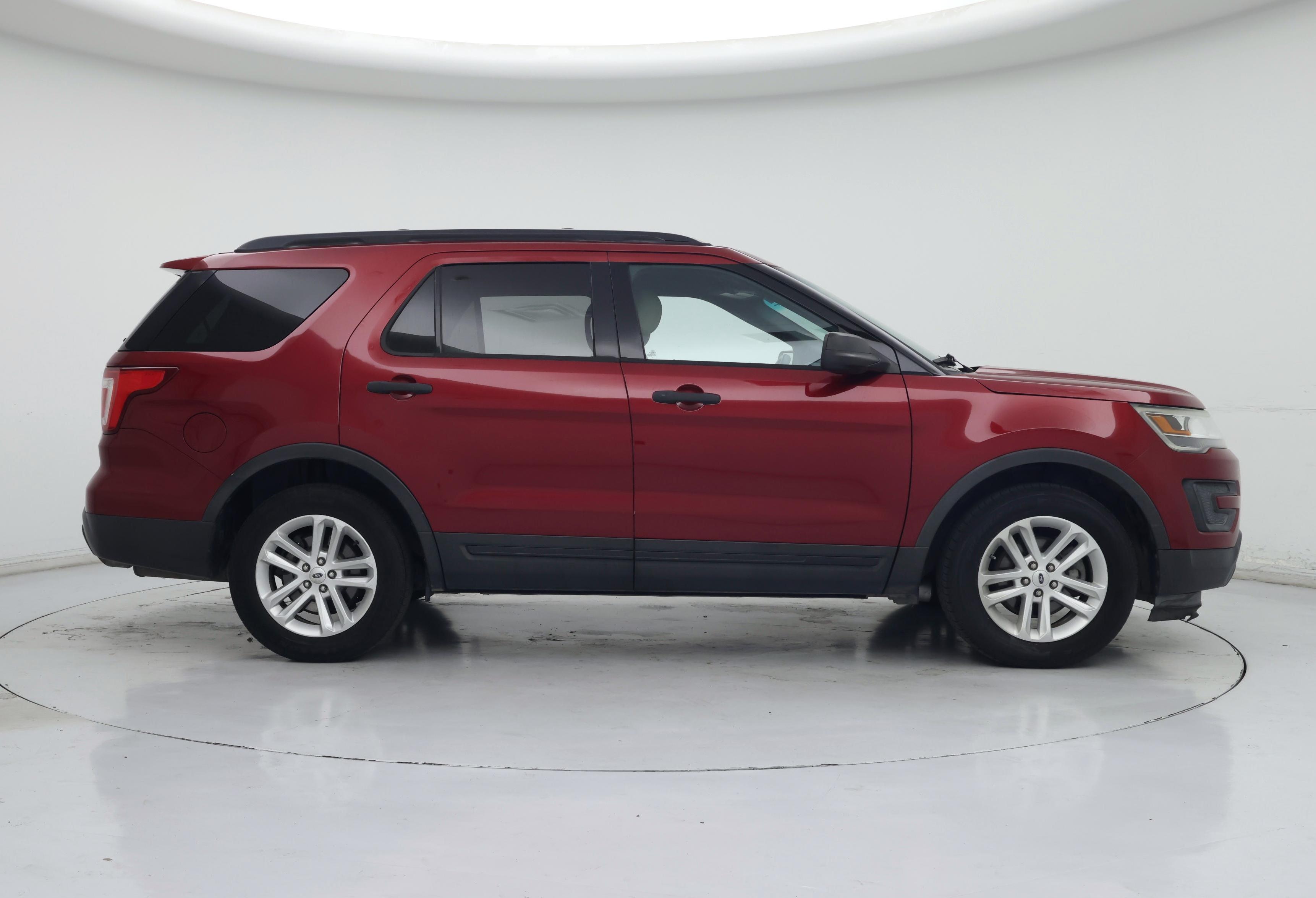 Thumbnail: 2016 Ford Explorer - 7