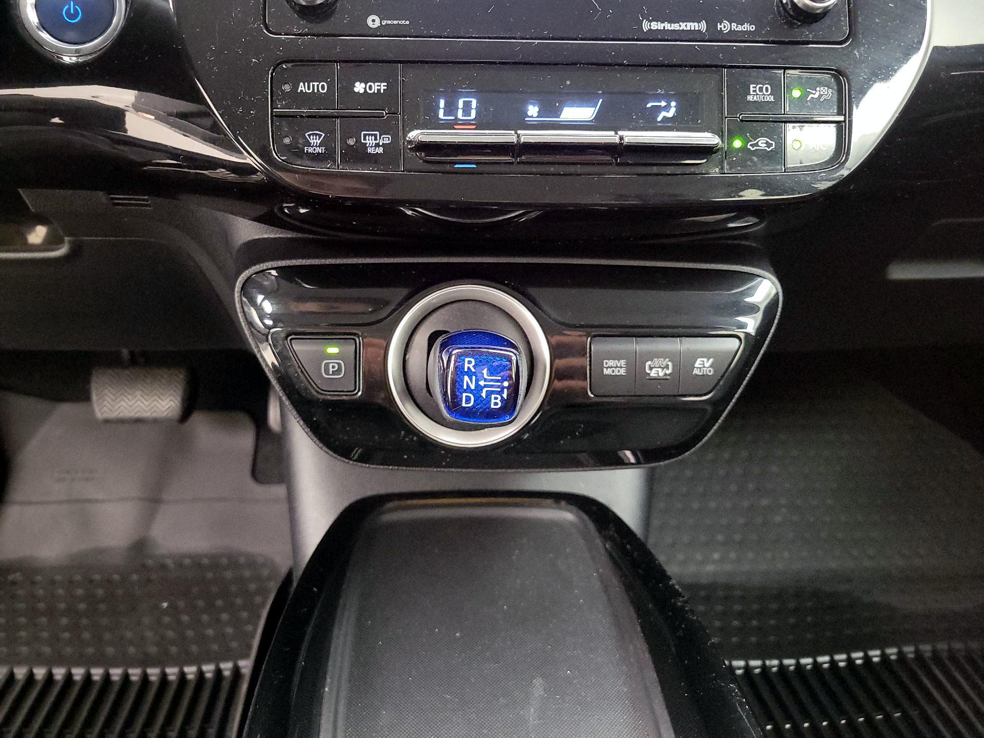 Thumbnail: 2022 Toyota Prius Prime - 17