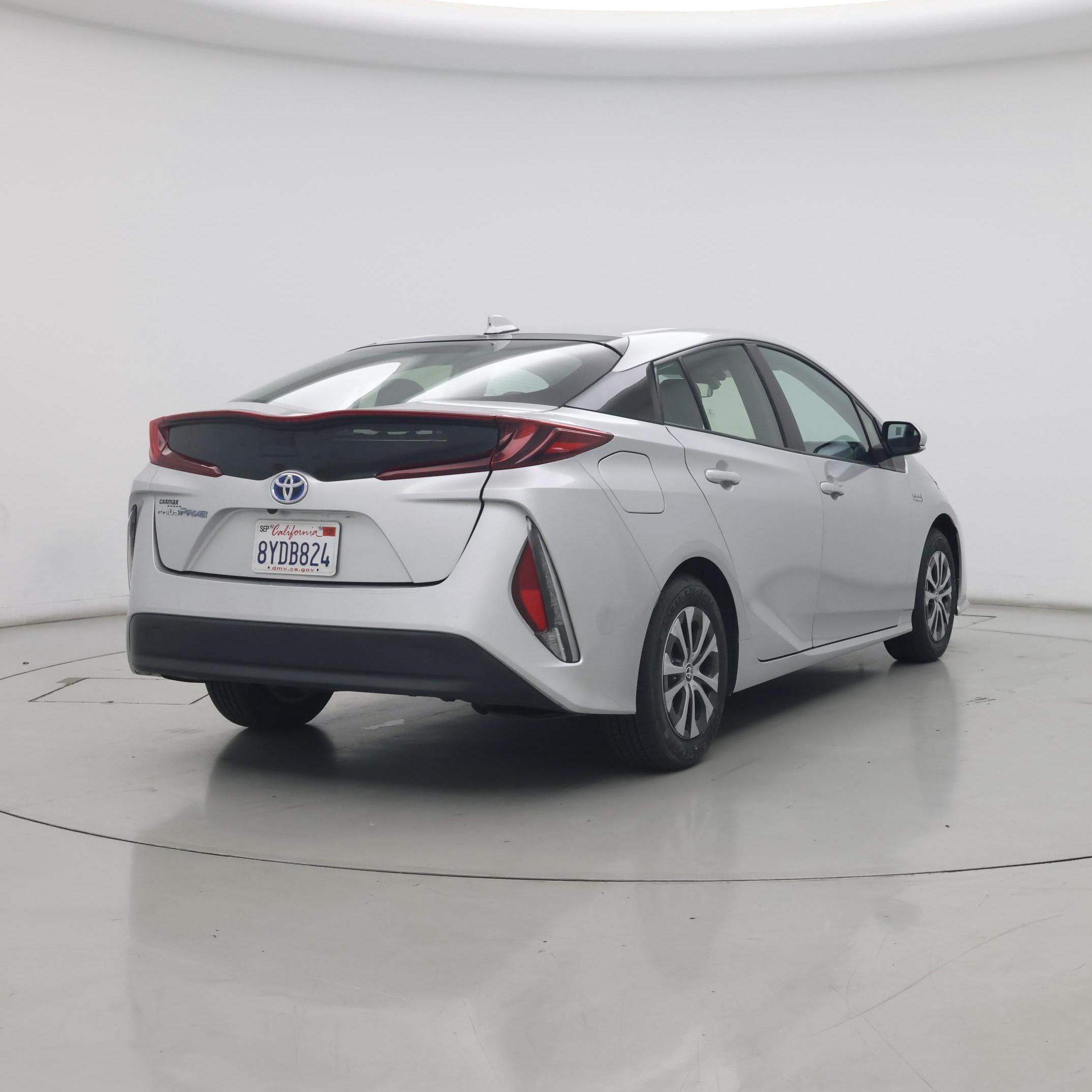 Thumbnail: 2022 Toyota Prius Prime - 8