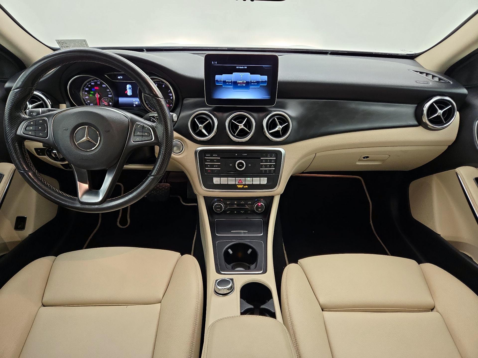 Thumbnail: 2019 Mercedes-Benz GLA - 9