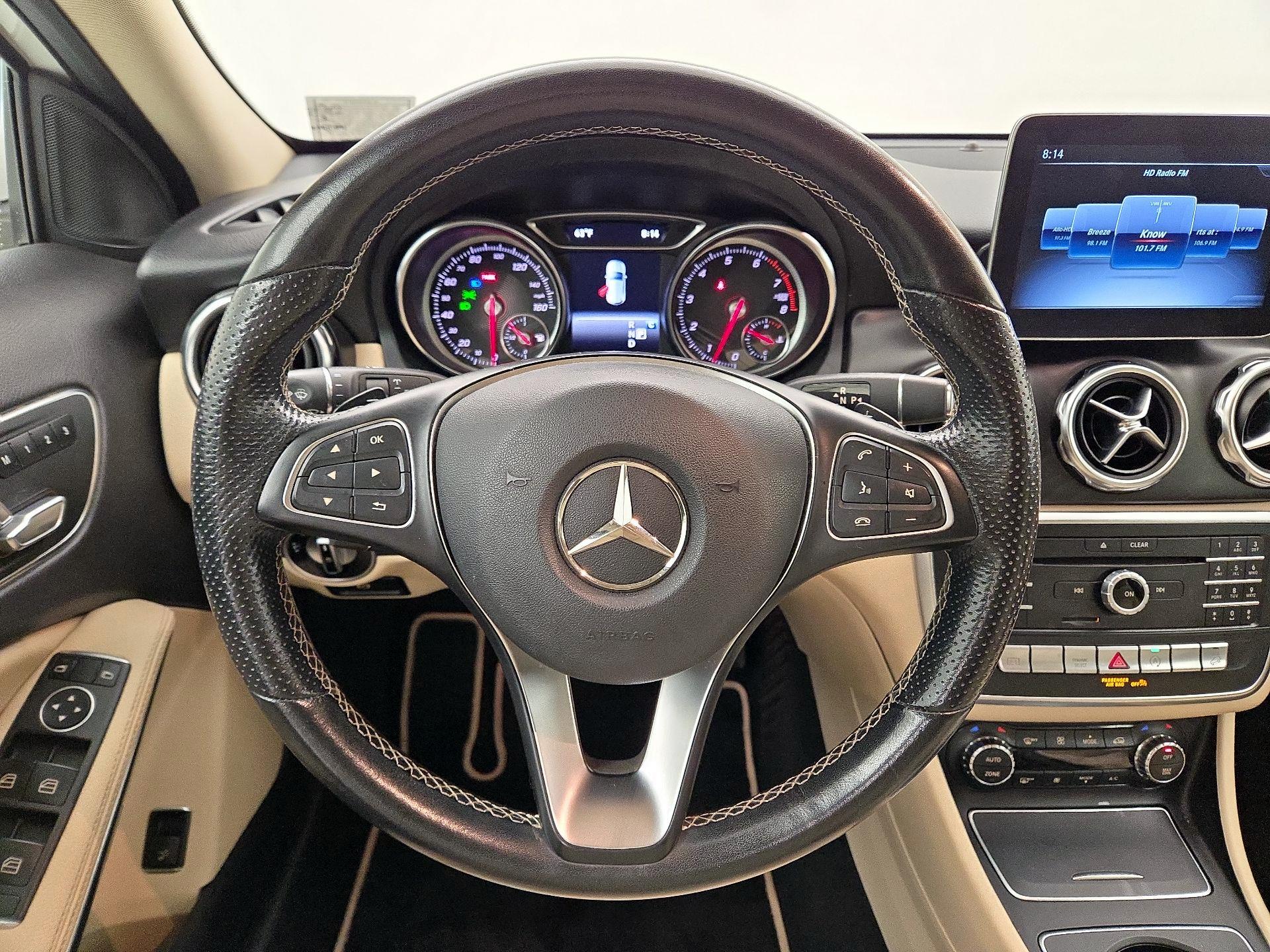 Thumbnail: 2019 Mercedes-Benz GLA - 10