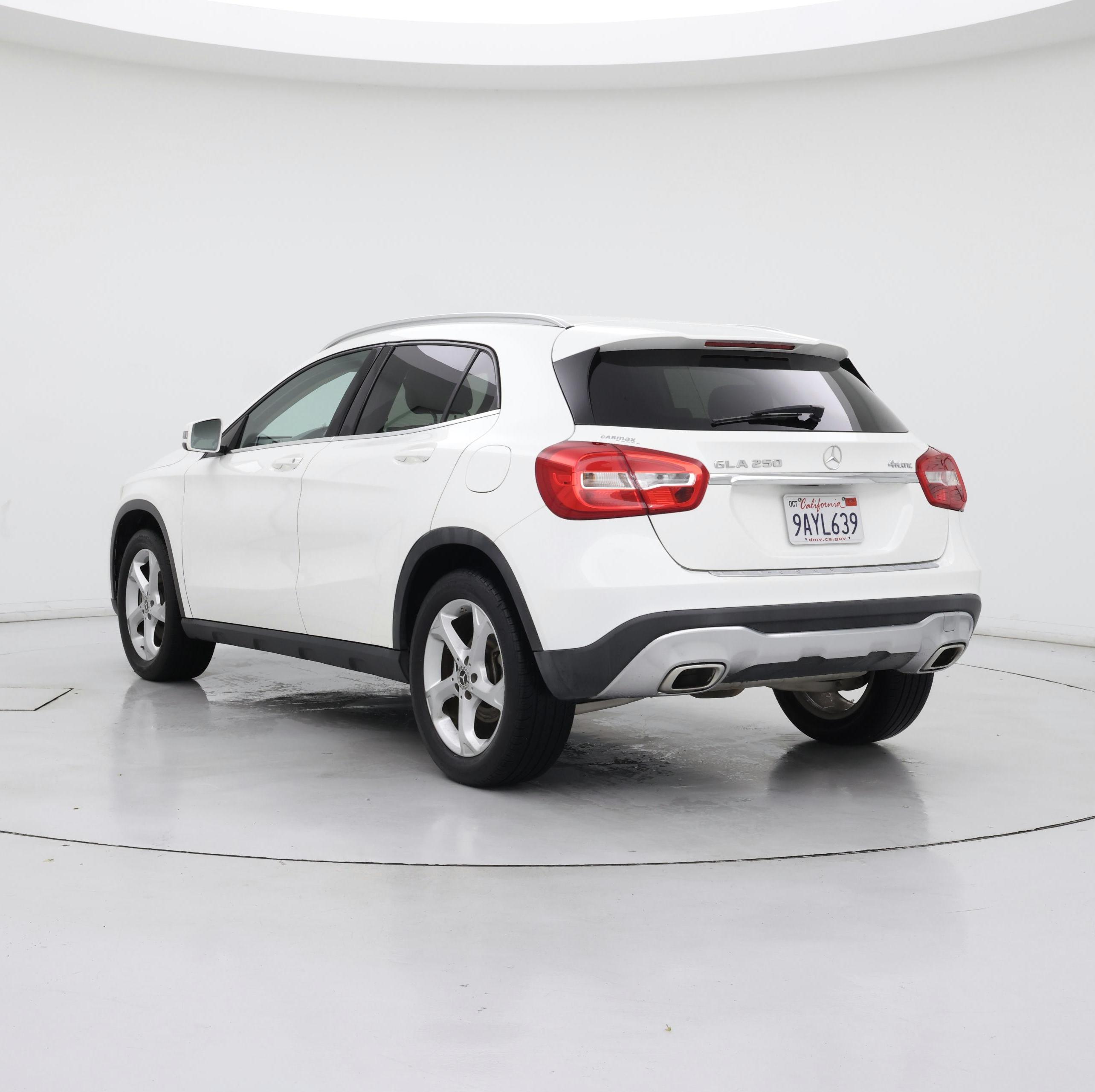 Thumbnail: 2019 Mercedes-Benz GLA - 2