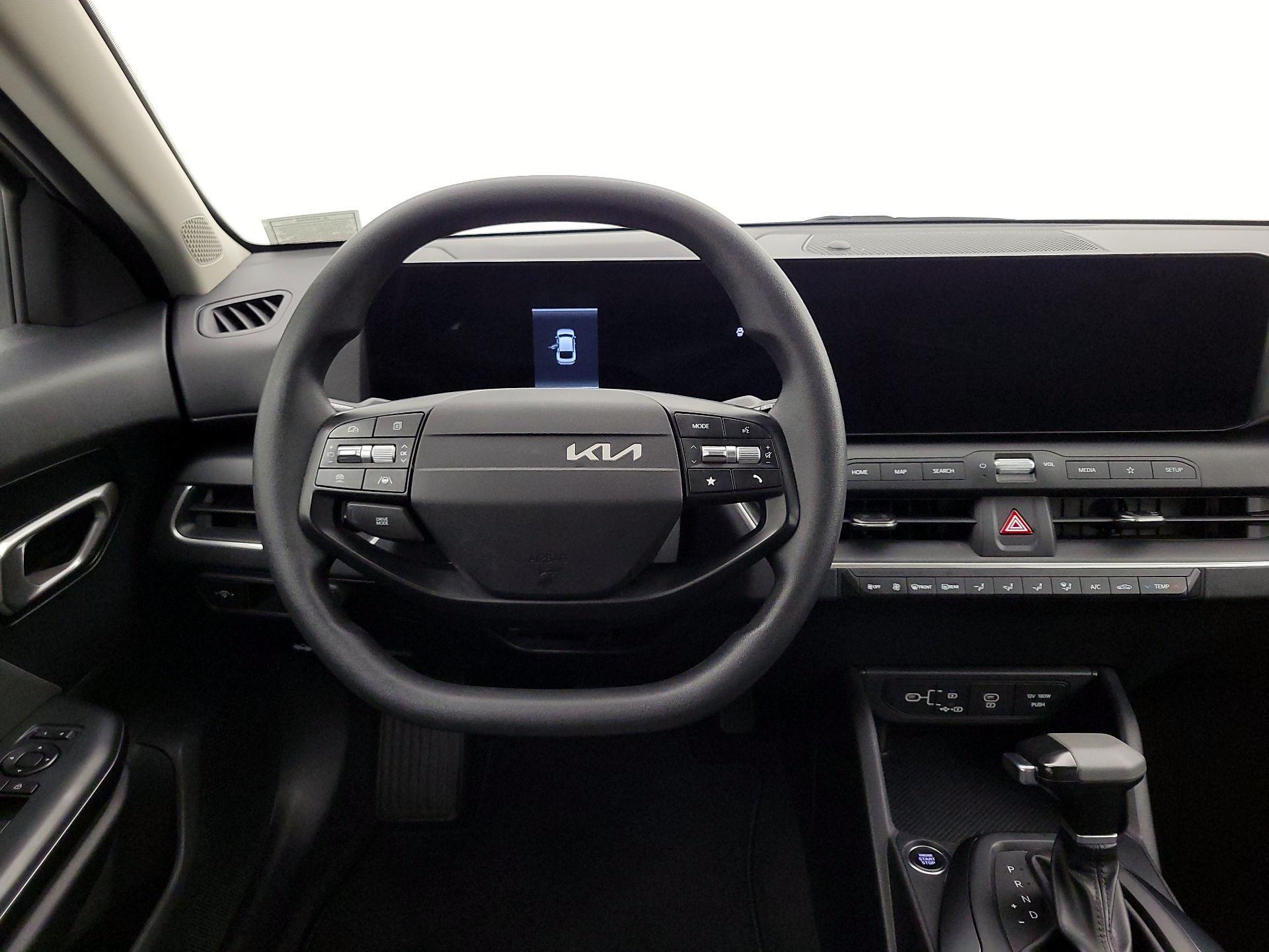 Thumbnail: 2025 Kia K4 - 10