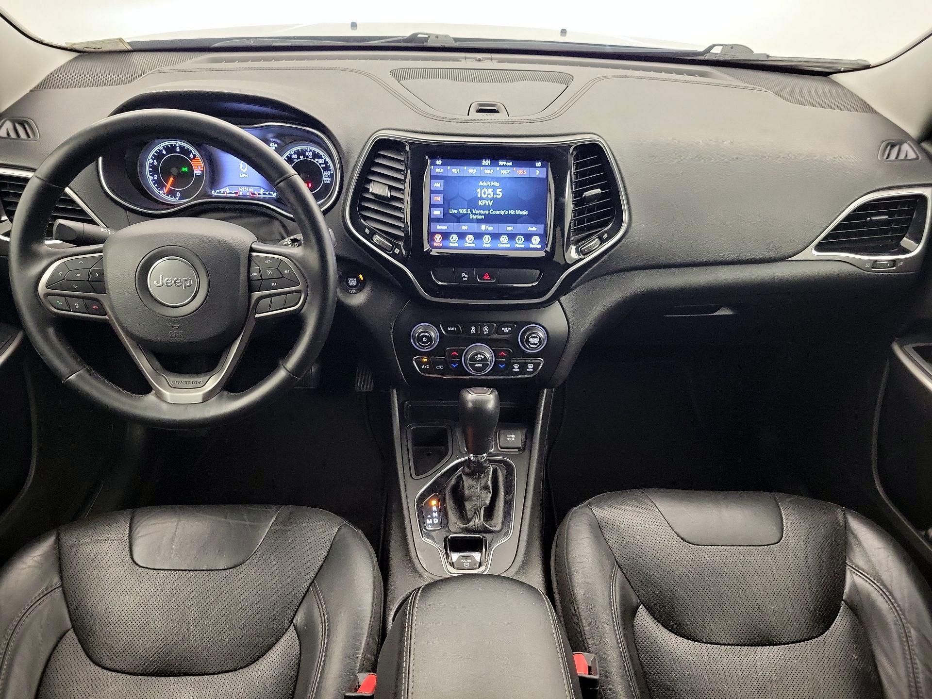 Thumbnail: 2020 Jeep Cherokee - 9