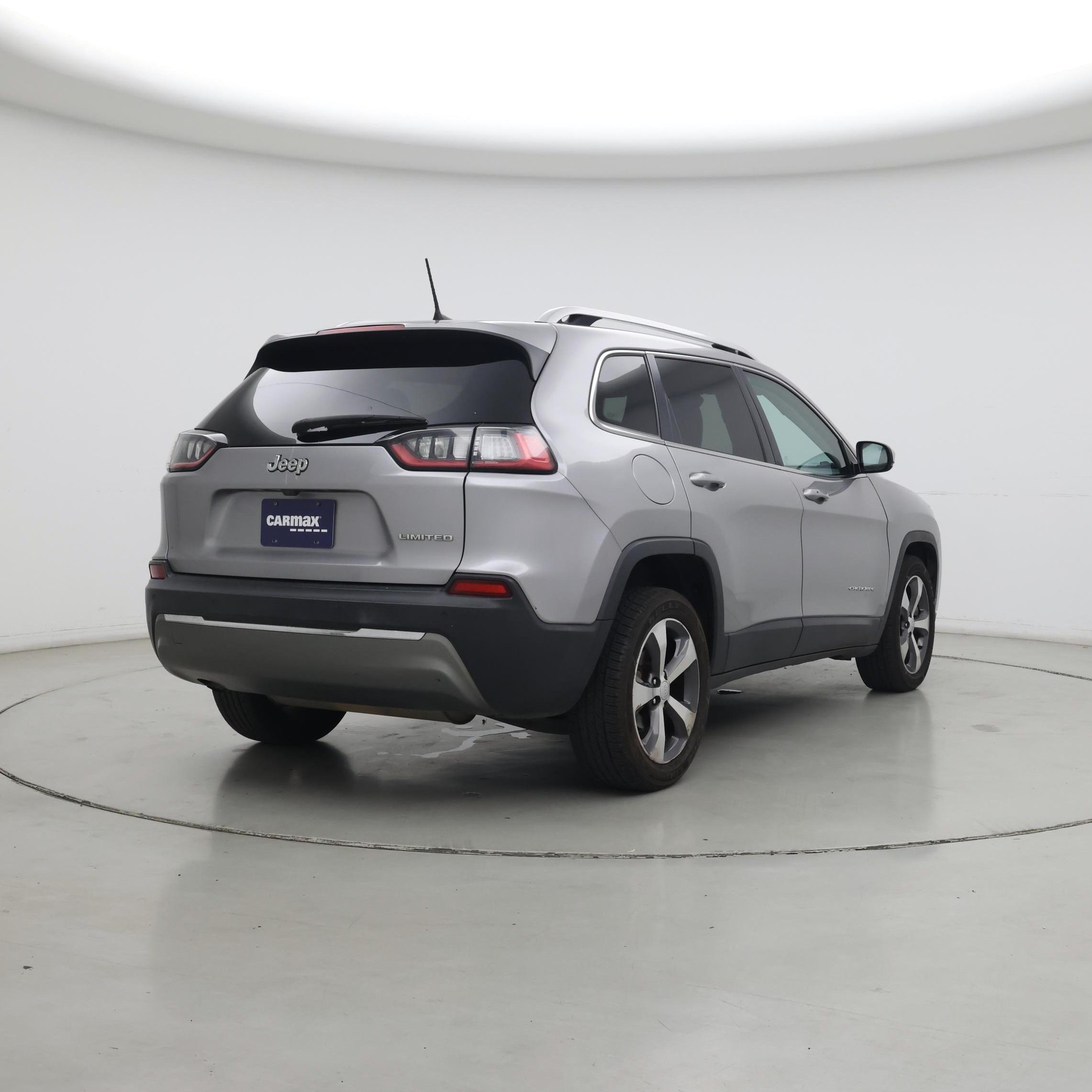 Thumbnail: 2020 Jeep Cherokee - 8