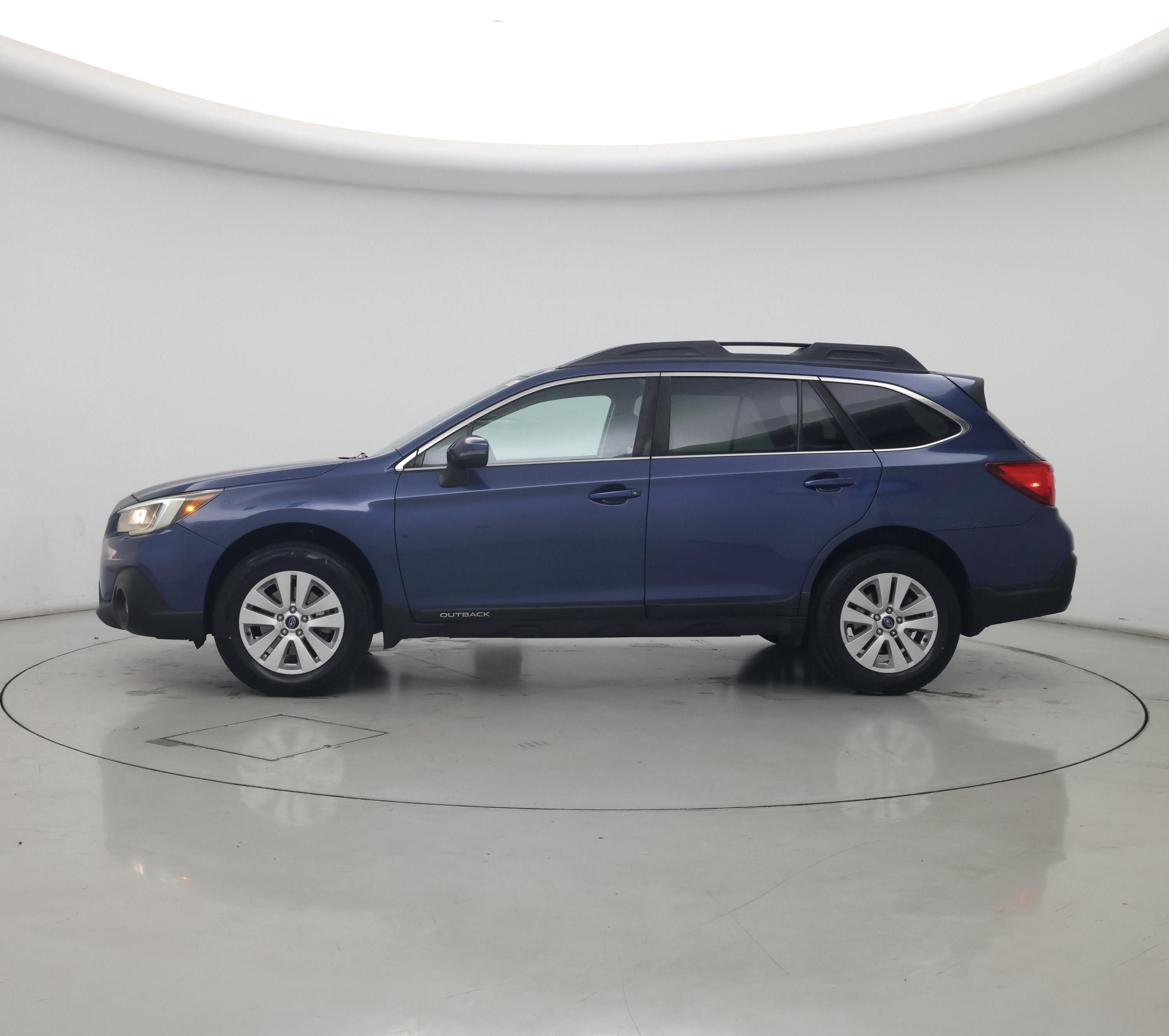 Thumbnail: 2019 Subaru Outback - 3